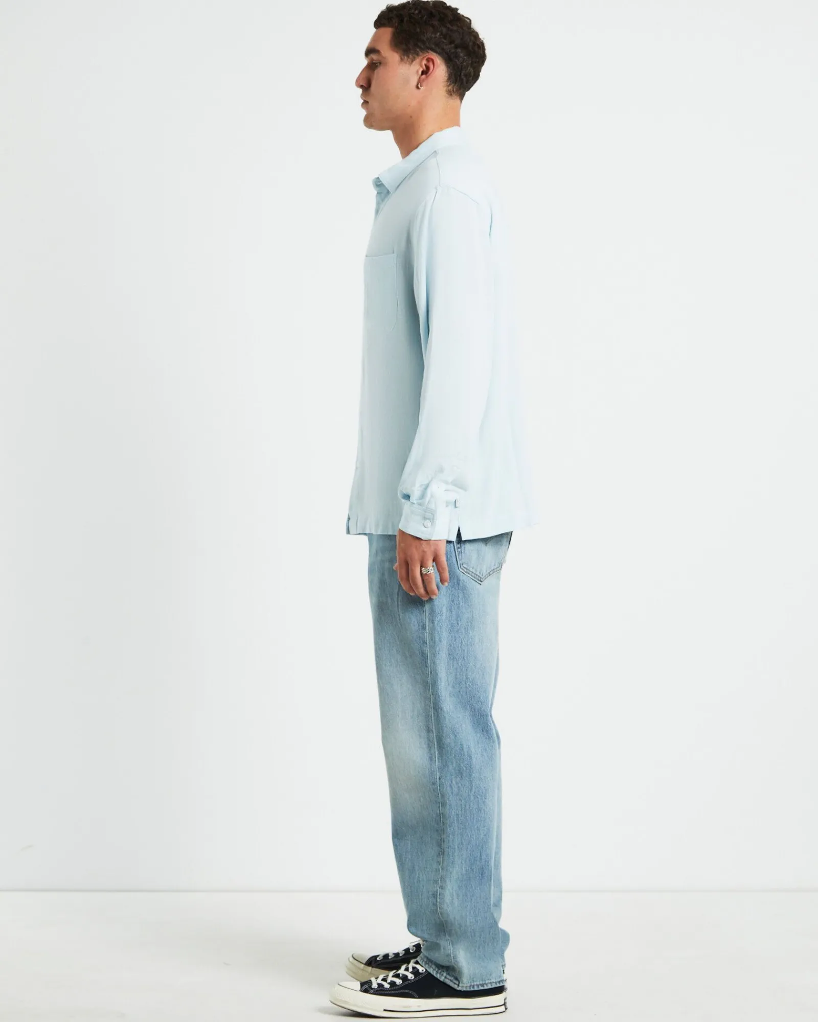 harrison_linen_long_sleev_3.webp Outlet ARVUST Harrison Linen Long Sleeve Shirt In Sky Blue