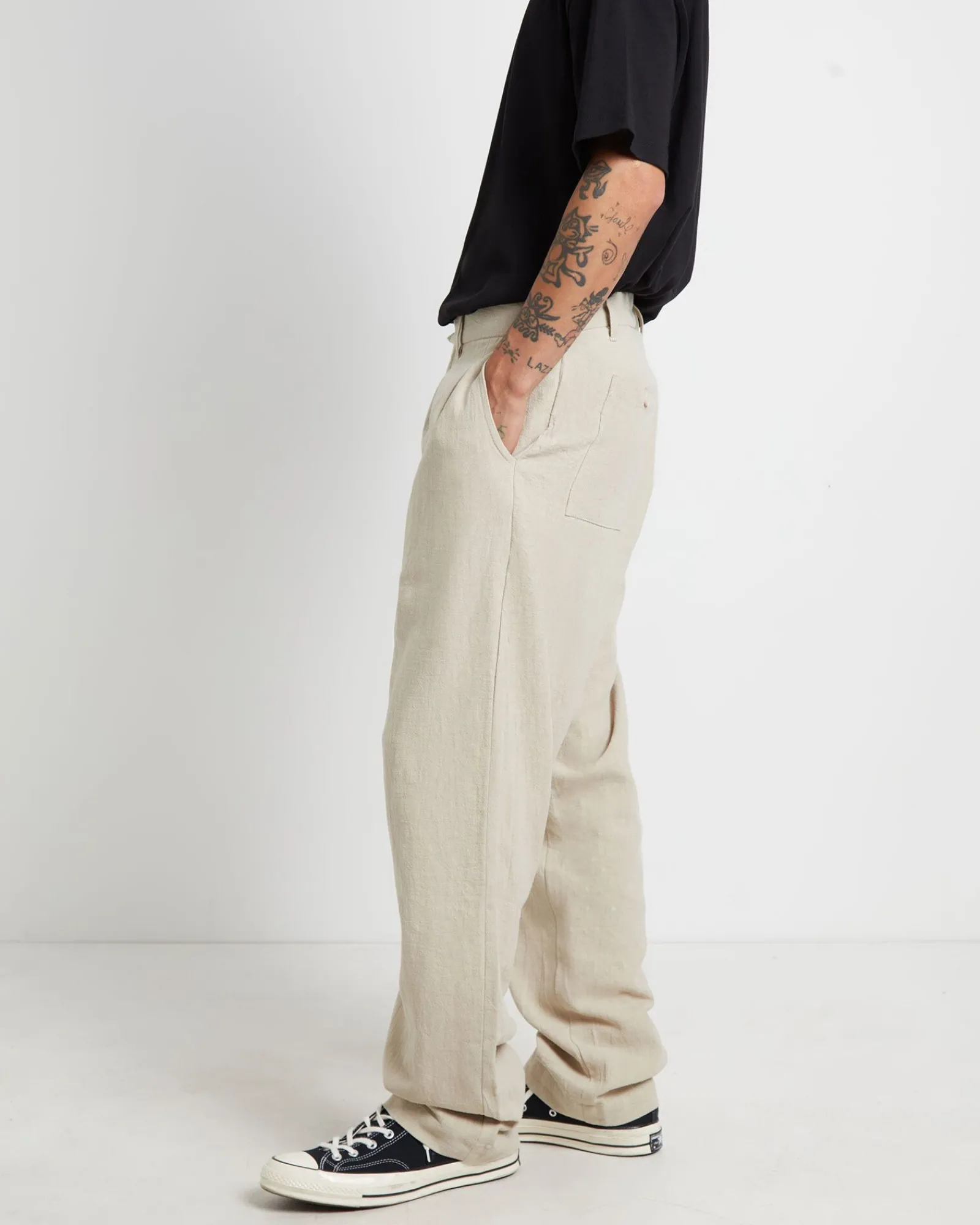 harrow_pleat_linen_pants_4-1.webp Shop THE CRITICAL SLIDE SOCIETY Harrow Pleat Linen Pants