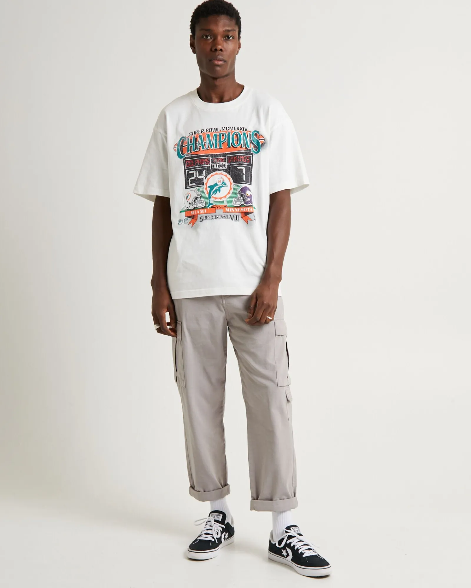 head_to_head_short_sleeve_0.webp Hot MITCHELL & NESS Head To Head Short Sleeve T-Shirt Dolphins Vintage White