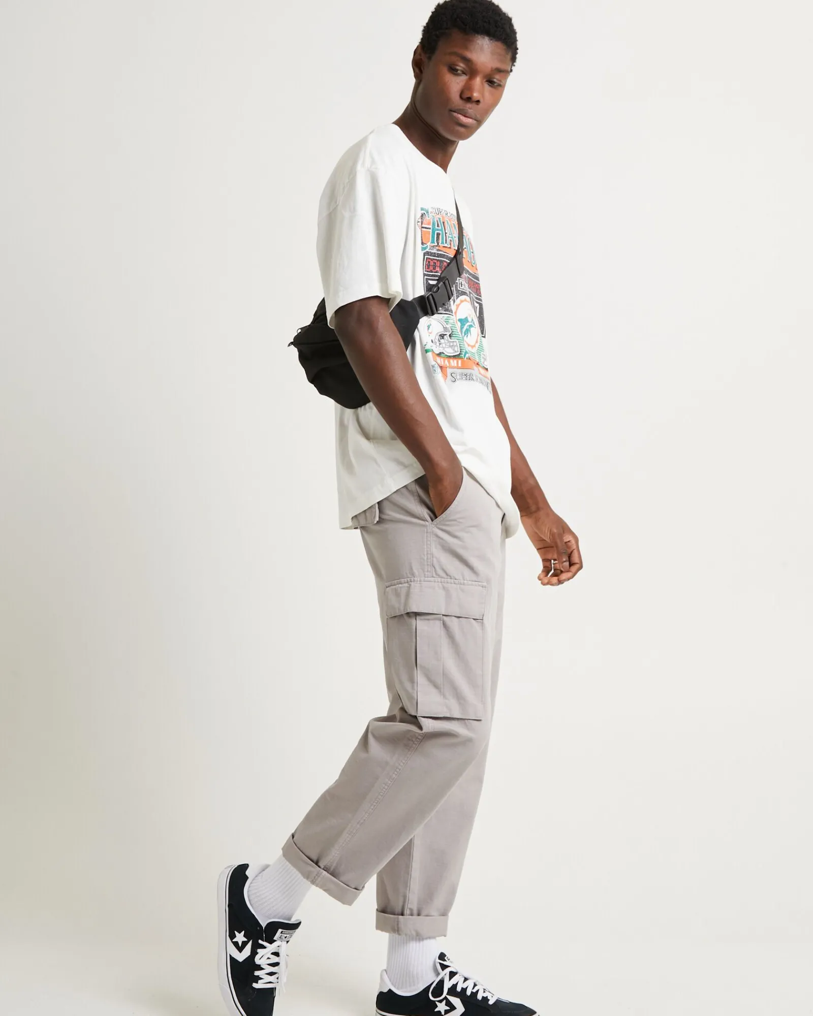 head_to_head_short_sleeve_3.webp Hot MITCHELL & NESS Head To Head Short Sleeve T-Shirt Dolphins Vintage White