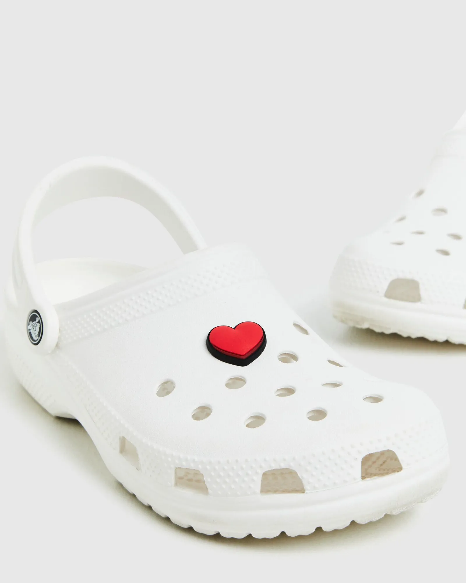 heart_jibbitz_0.webp New CROCS Heart Jibbitz