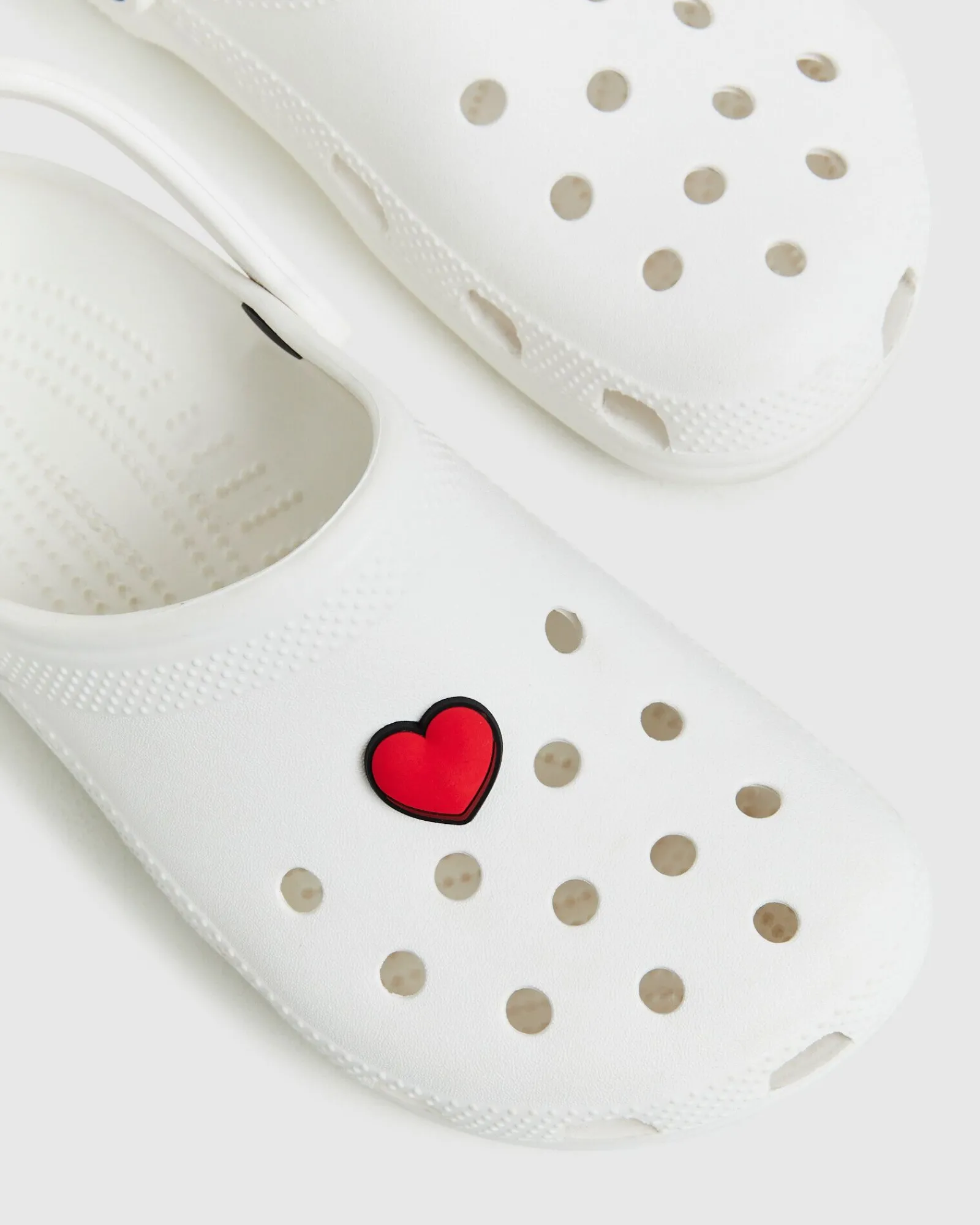 heart_jibbitz_1.webp New CROCS Heart Jibbitz