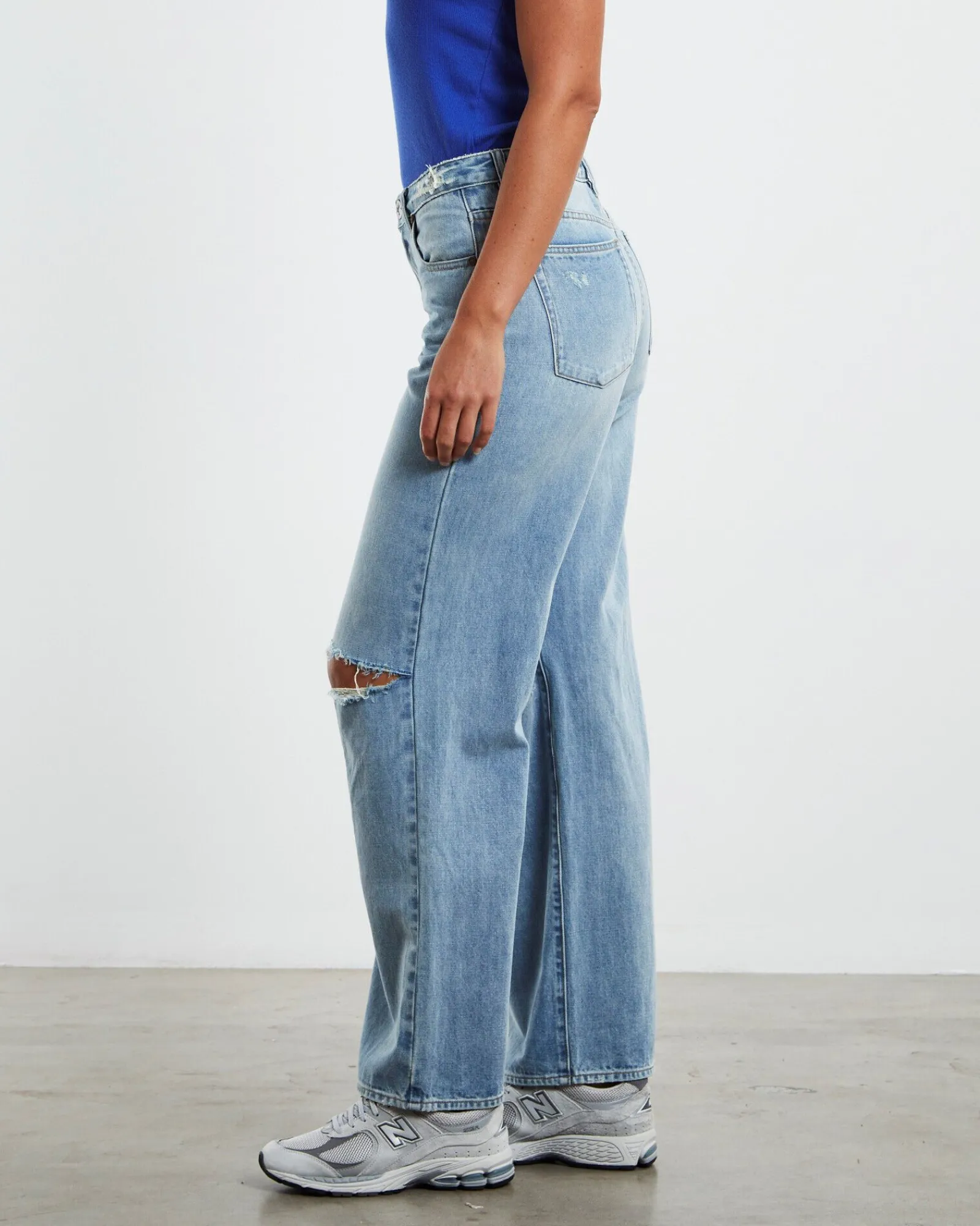 hendrixe_jackson_mid_wais_2.webp Best Sale ONE TEASPOON Hendrixe Jackson Mid Waist Wide Leg Jeans Blue