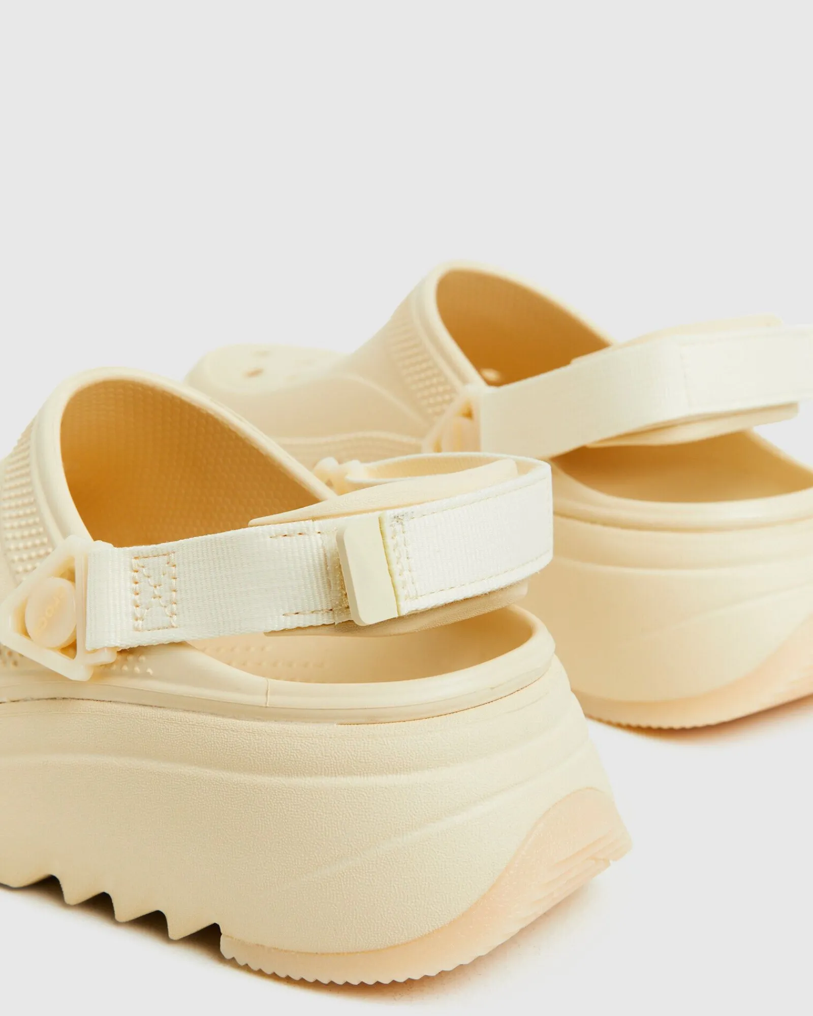 hiker__clogs_vanilla_4.webp Best CROCS Hiker 2.0 Clogs Vanilla