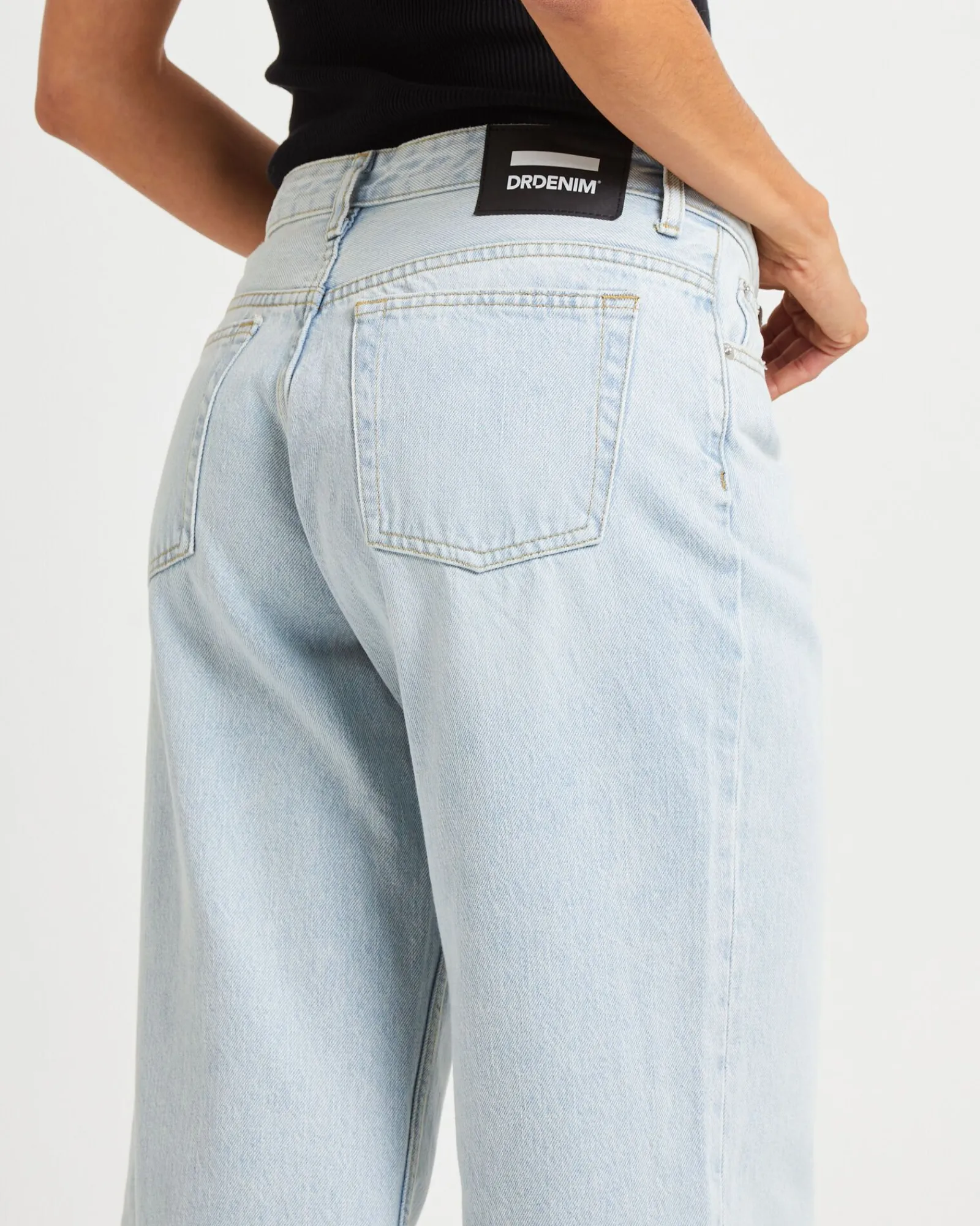 hill_jeans_canyon_pale_wo_4.webp Store DR DENIM Hill Jeans Canyon Pale Worn