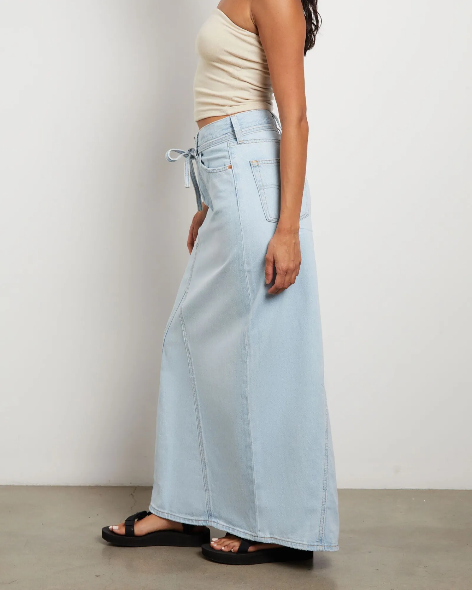 iconic_long_denim_belt_sk_3.webp Hot LEVIS Iconic Long Denim Belt Skirt In So Called Pants Blue