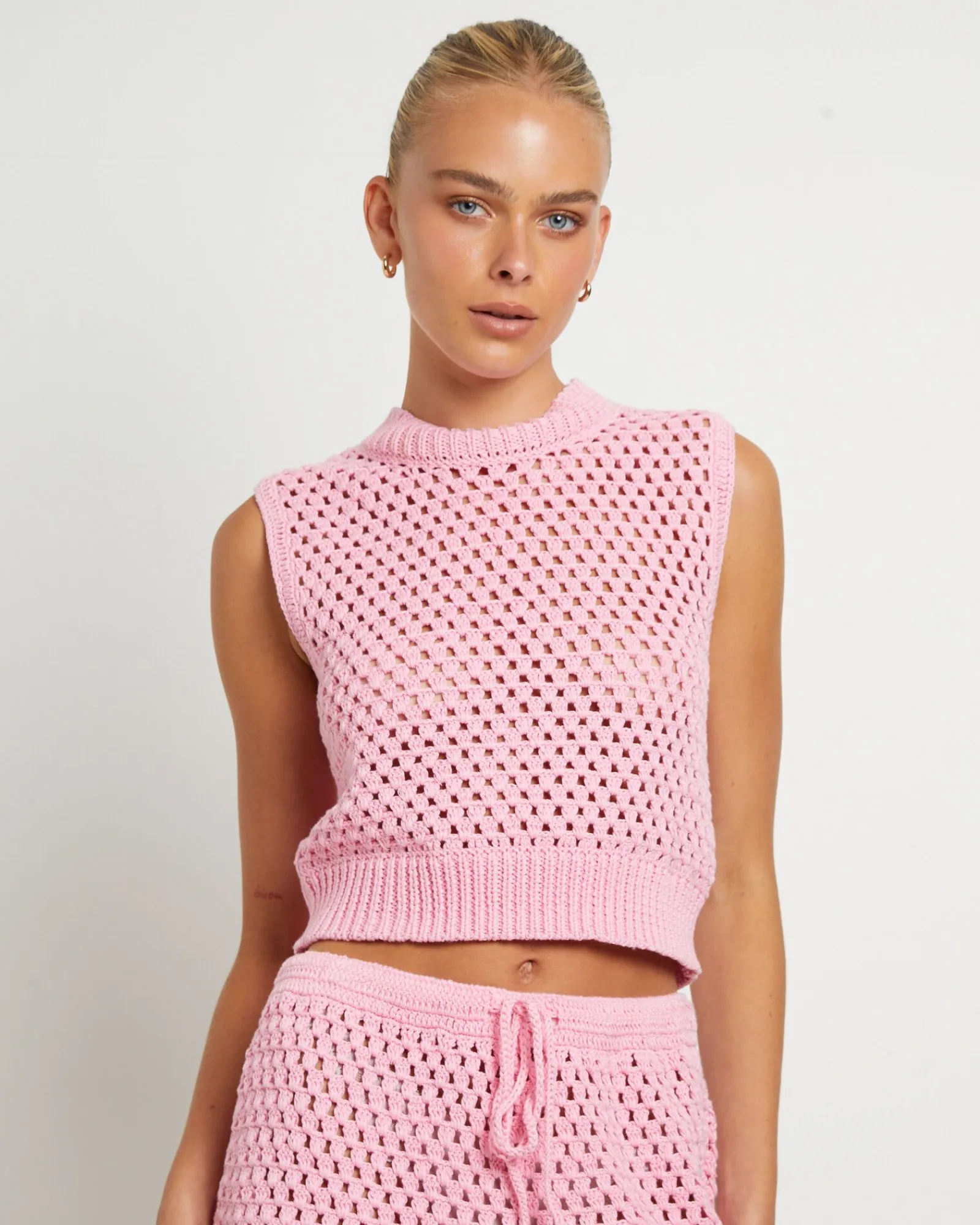 isla_crochet_vest_in_pink_0.webp Outlet FLEUR BY BLANCA STUDIO Isla Crochet Vest In Pink