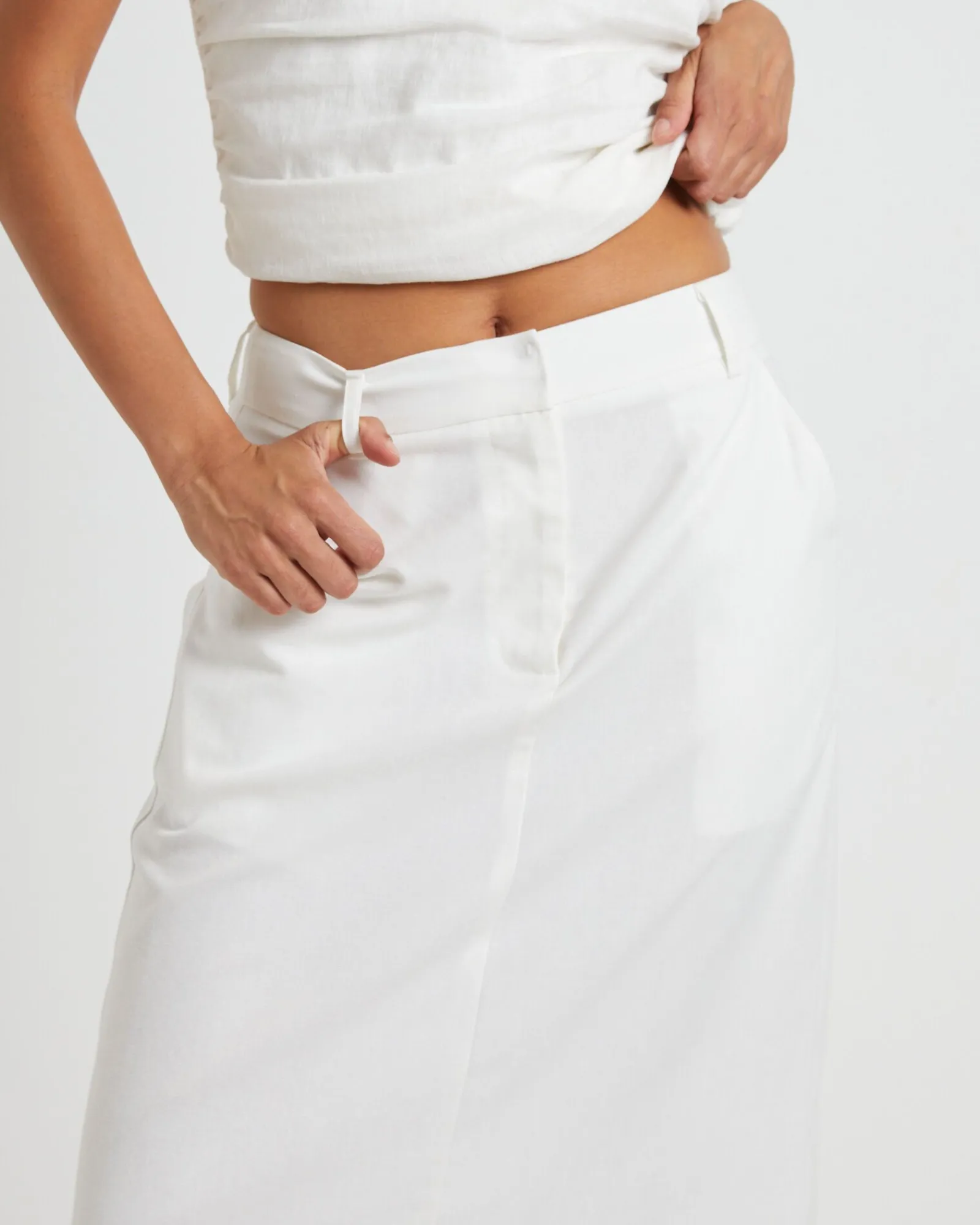 jinta_tailored_linen_maxi_5.webp Outlet SUBTITLED Jinta Tailored Linen Maxi Skirt In White
