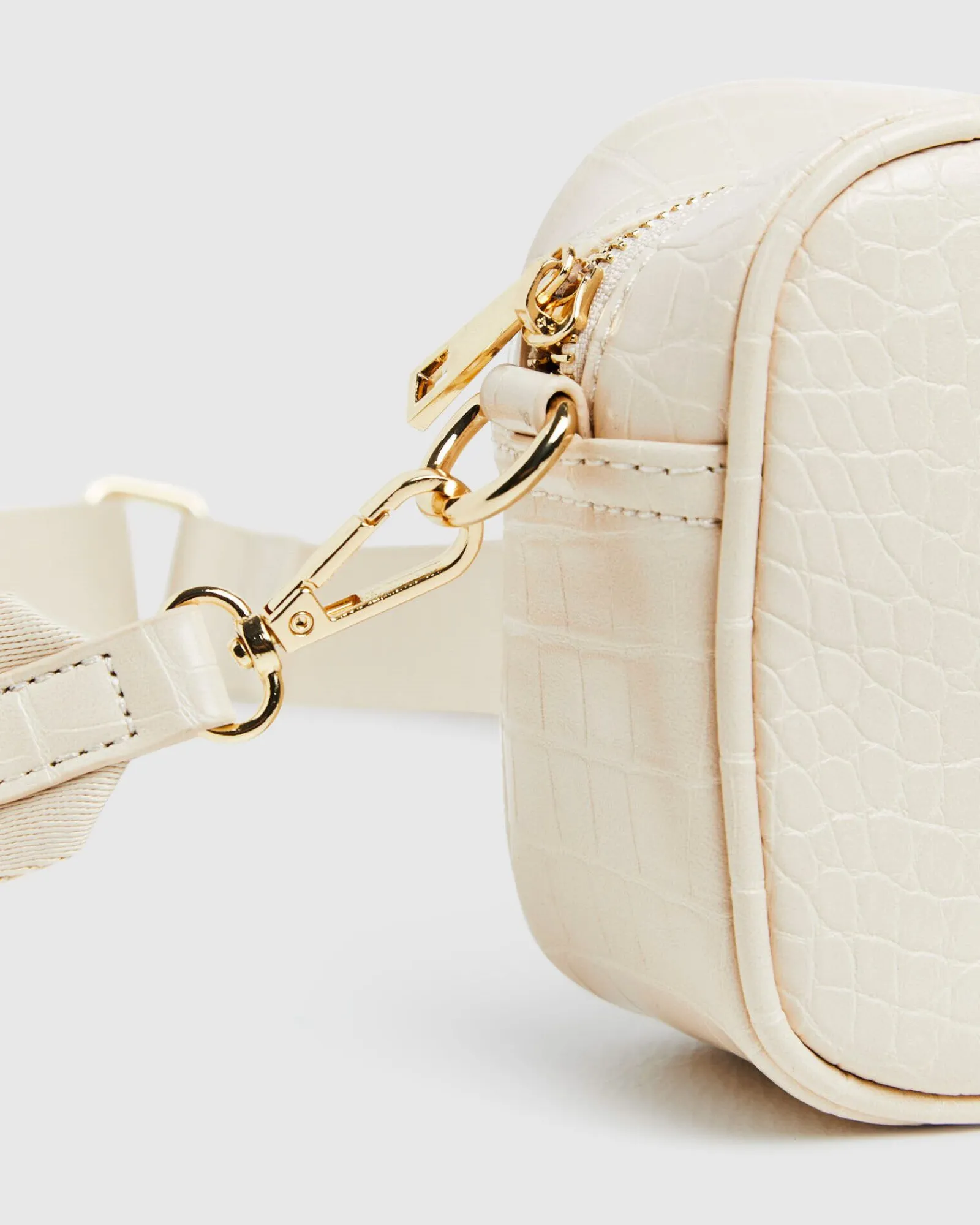 justice_bag_croc_almond_4.webp Outlet PETA AND JAIN Justice Bag Croc Almond