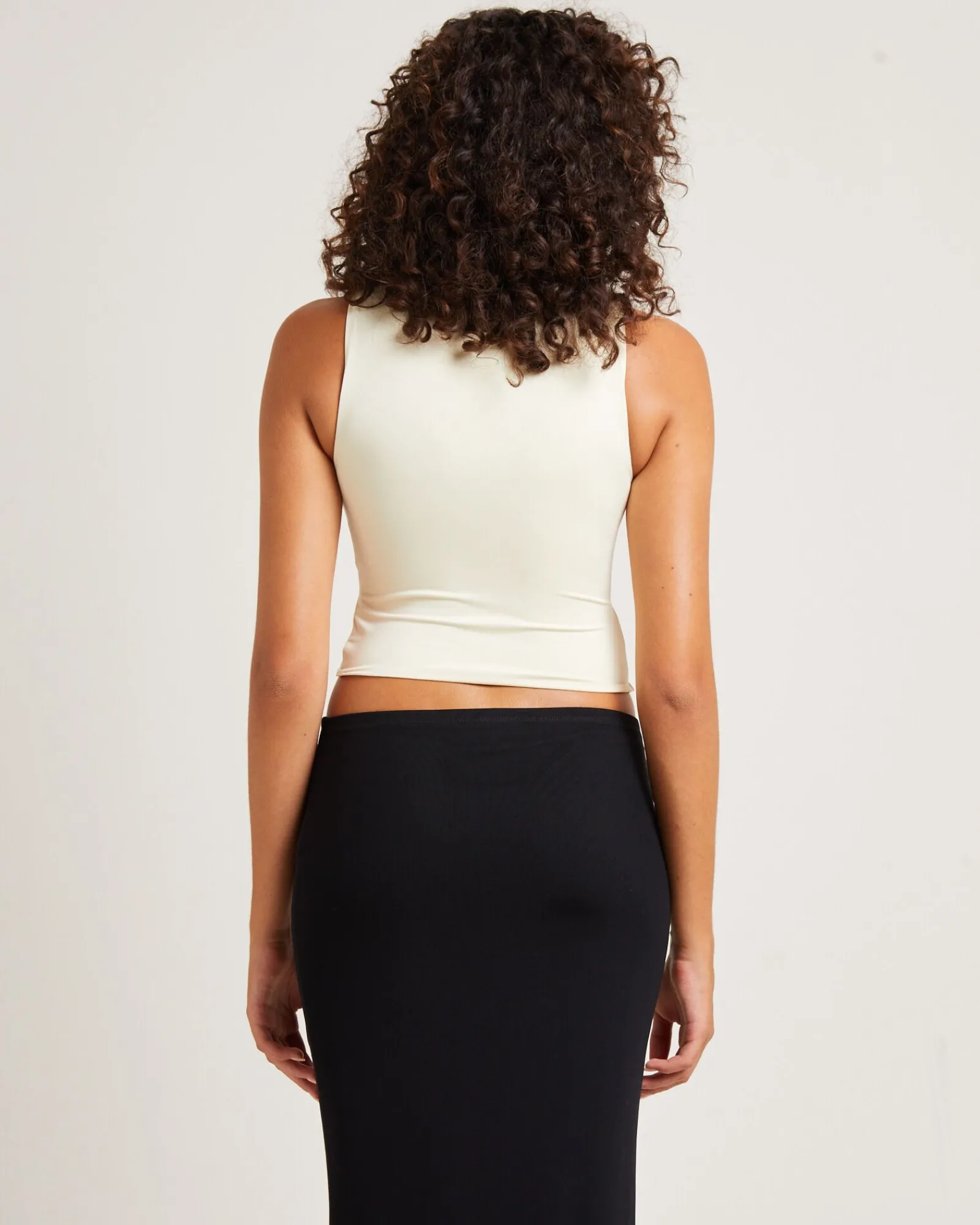 kaia_twist_tank_top_1-1.webp Clearance ALICE IN THE EVE Kaia Twist Tank Top