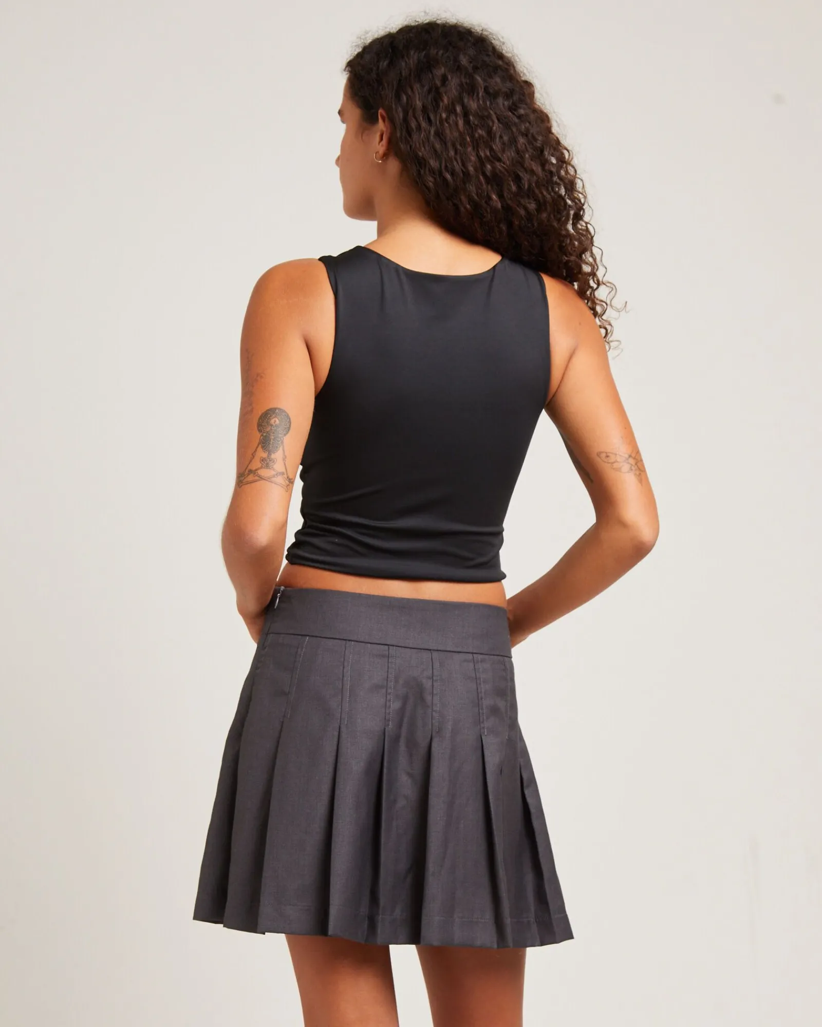 kaia_twist_tank_top_1.webp Best ALICE IN THE EVE Kaia Twist Tank Top