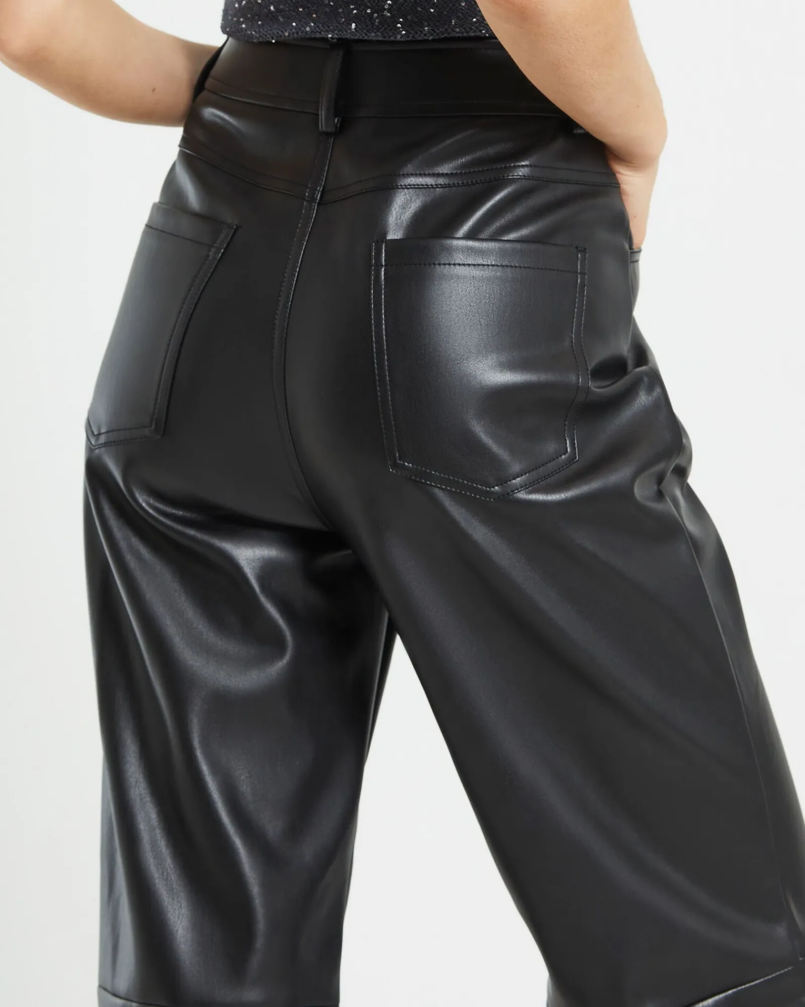 karli_leather_look_straig_4.webp Shop ALICE IN THE EVE Karli Leather Look Straight Leg Pants In Black