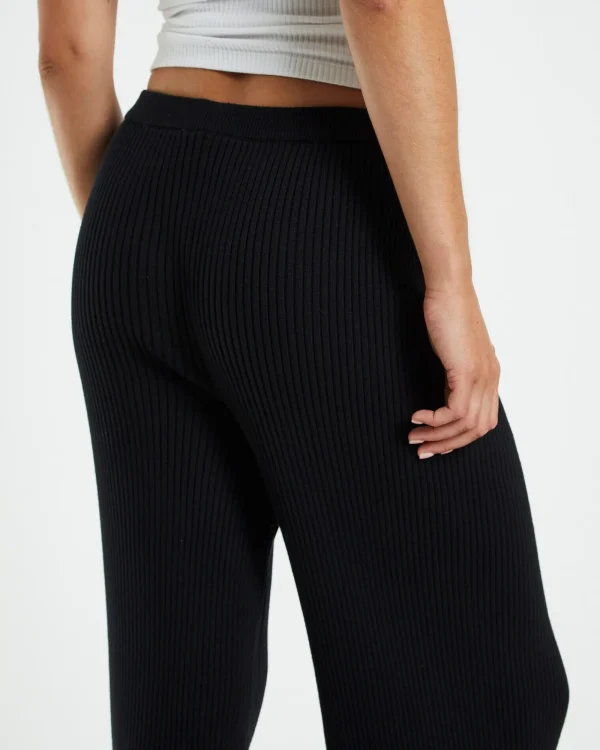 Store SUBTITLED Kiah Knit Pants Black