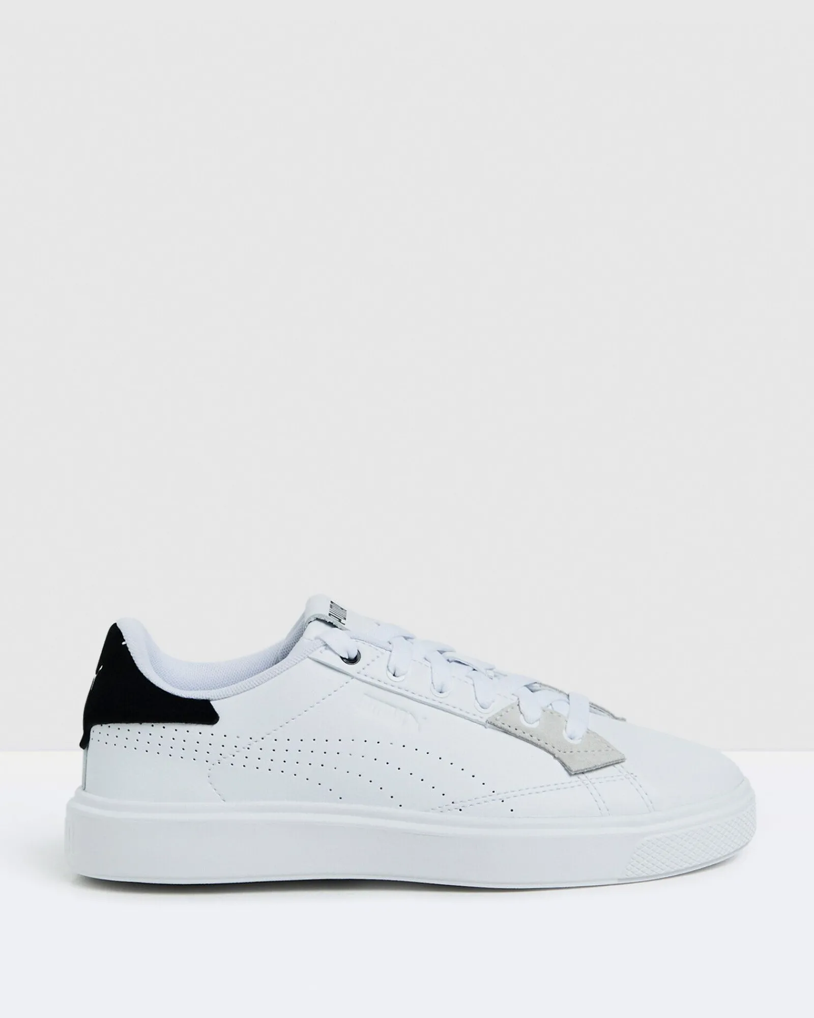 lajla_womens_puma_sneaker_0.webp Store PUMA Lajla Womens Sneakers White /Black