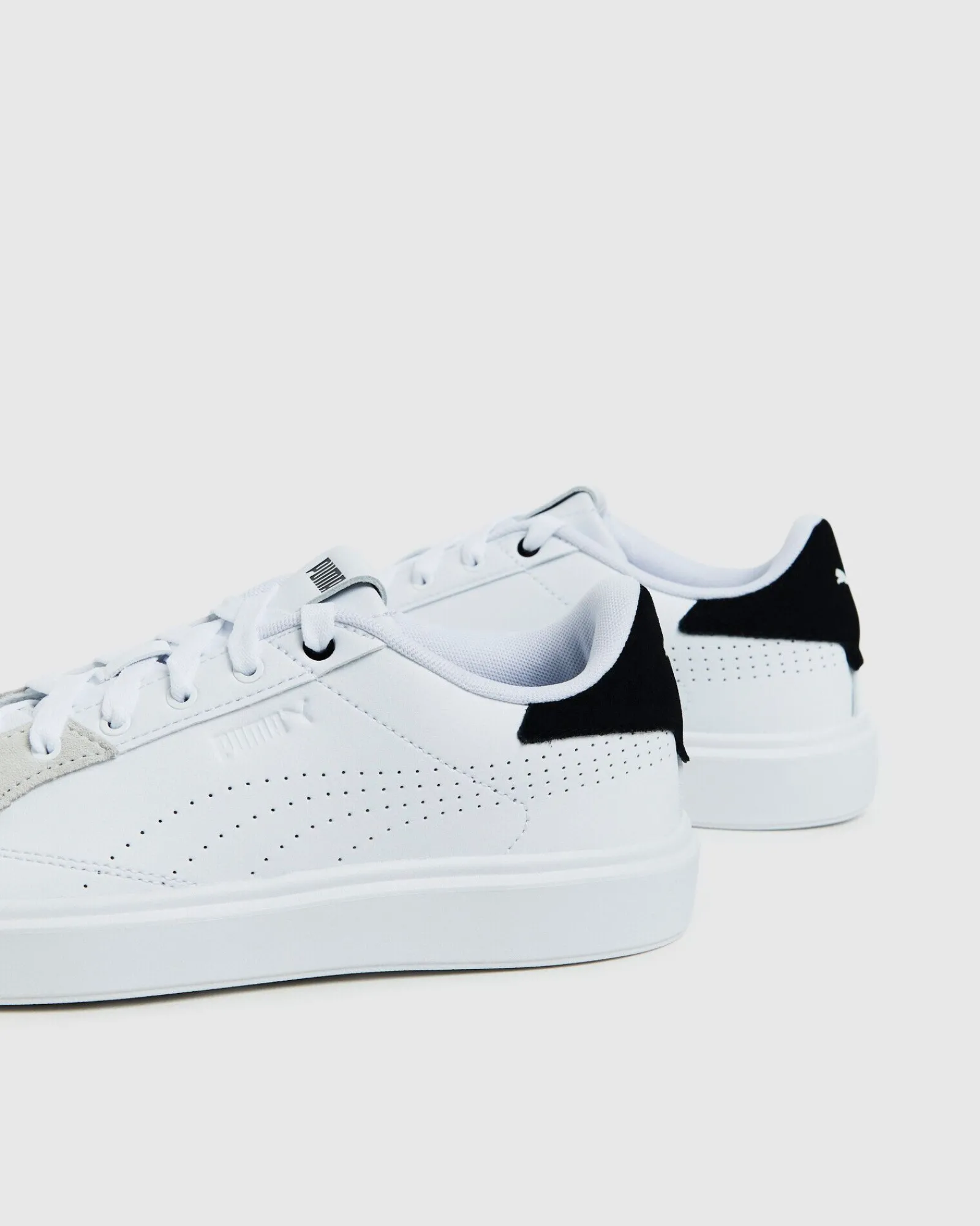 lajla_womens_puma_sneaker_2.webp Store PUMA Lajla Womens Sneakers White /Black