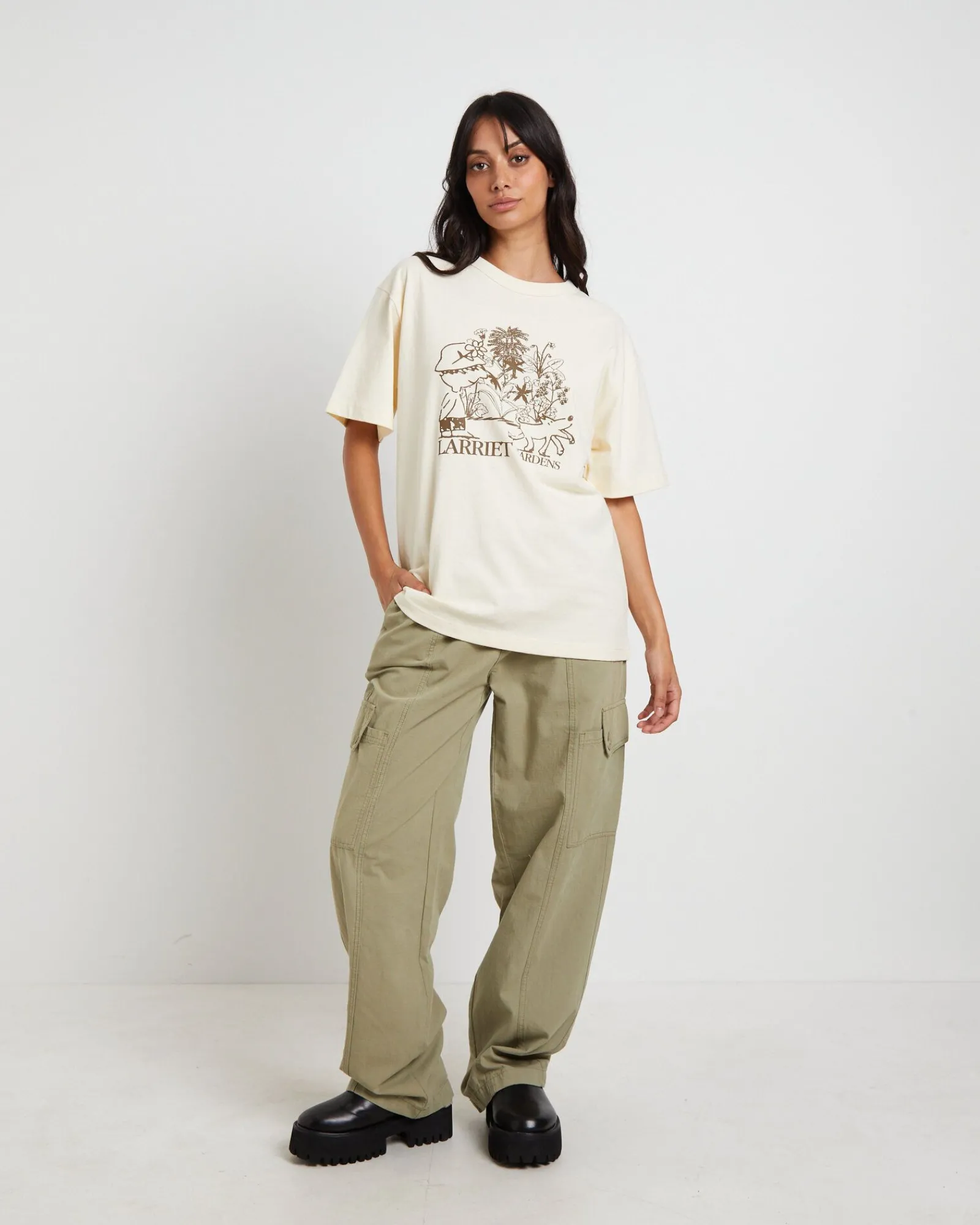 larriet_gardens_short_sle_3.webp Best LARRIET Gardens Short Sleeve T-Shirt In Natural
