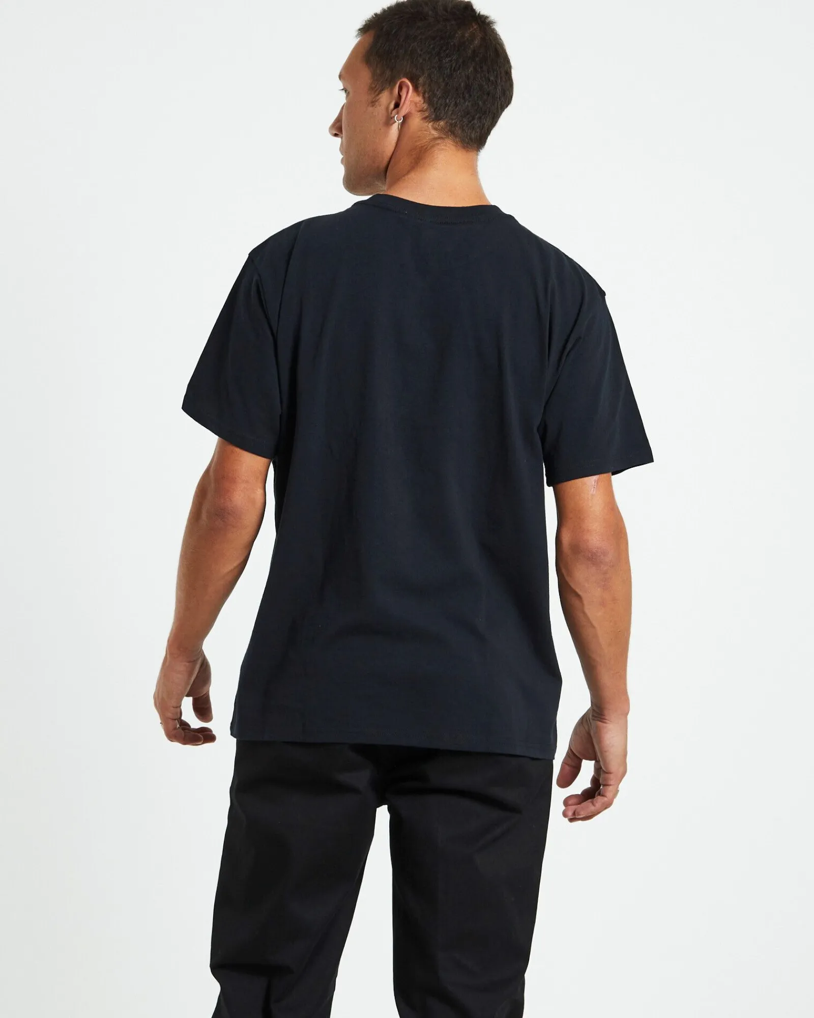 legacy_tshirt_black_1.webp Fashion FORMER Legacy T-Shirt Black