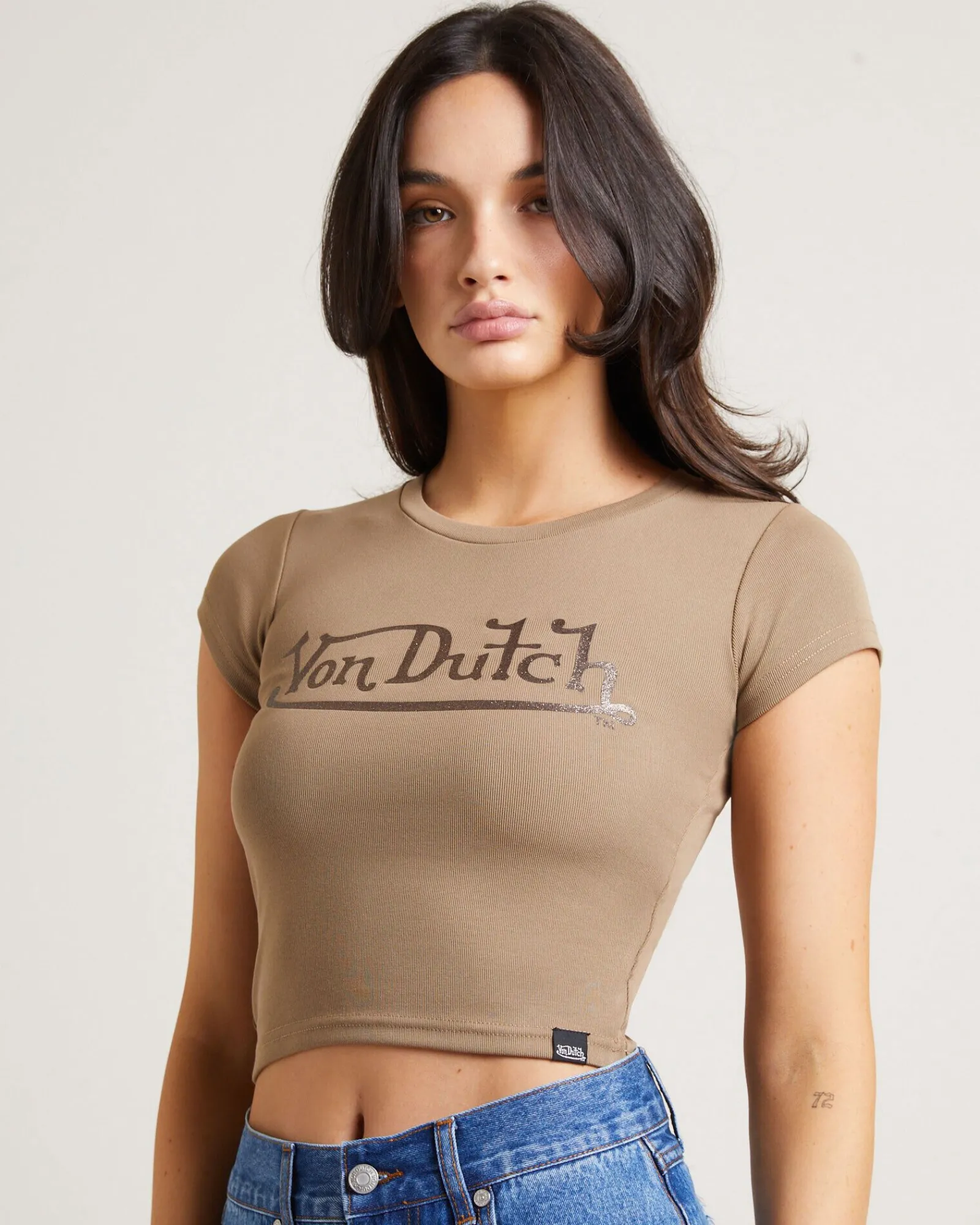 logo_baby_tee_in_taupe_5.webp Hot VON DUTCH Logo Baby Tee In Taupe