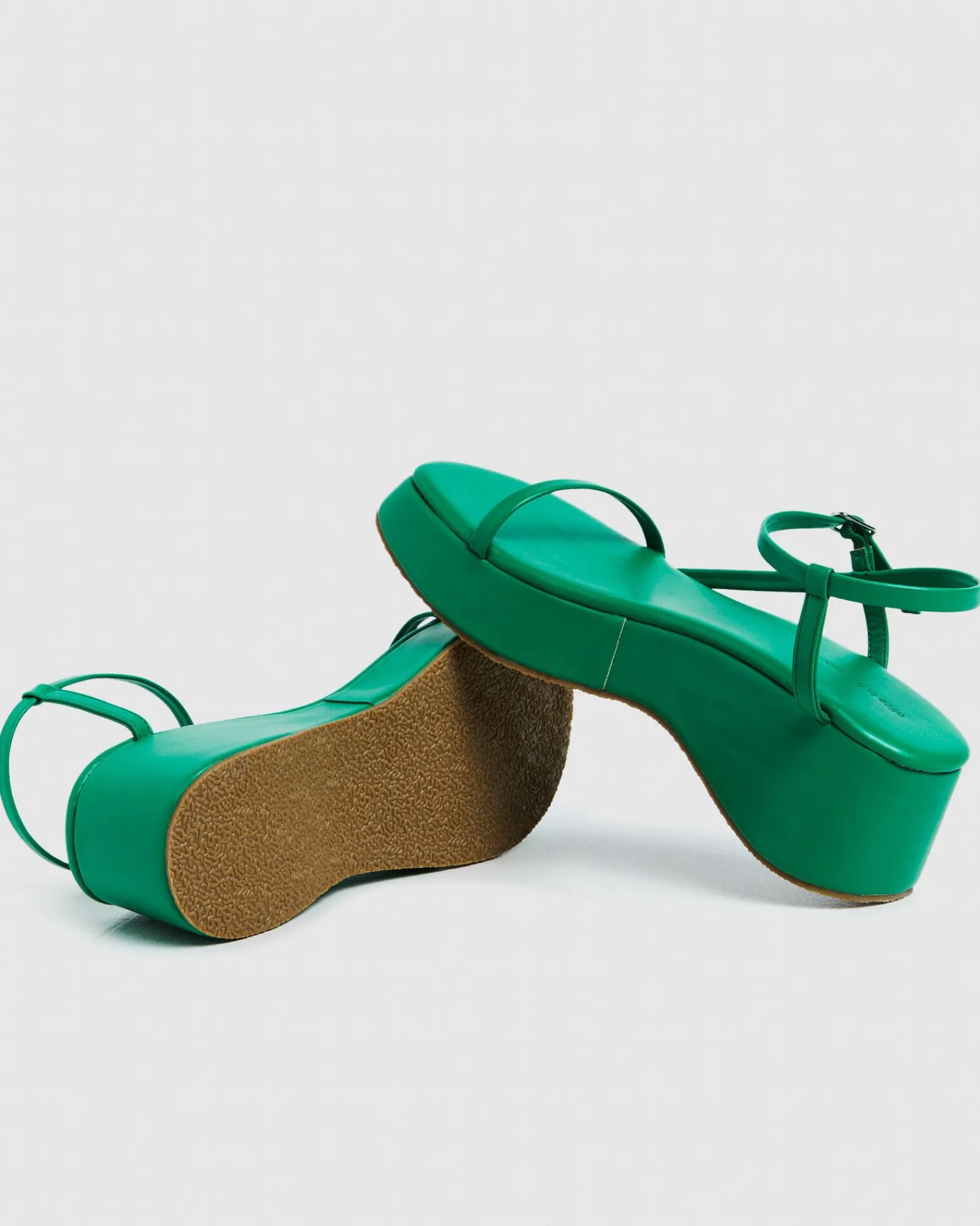 lola_flatform_sandals_fer_4.webp Discount ALICE IN THE EVE Lola Flatform Sandals Fern Green