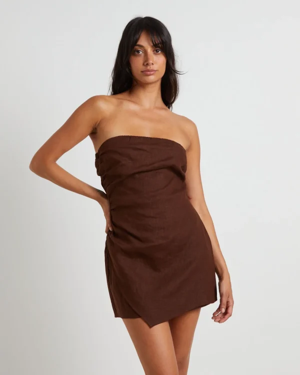 Store SUBTITLED Lui Linen Mini Dress In Chocolate