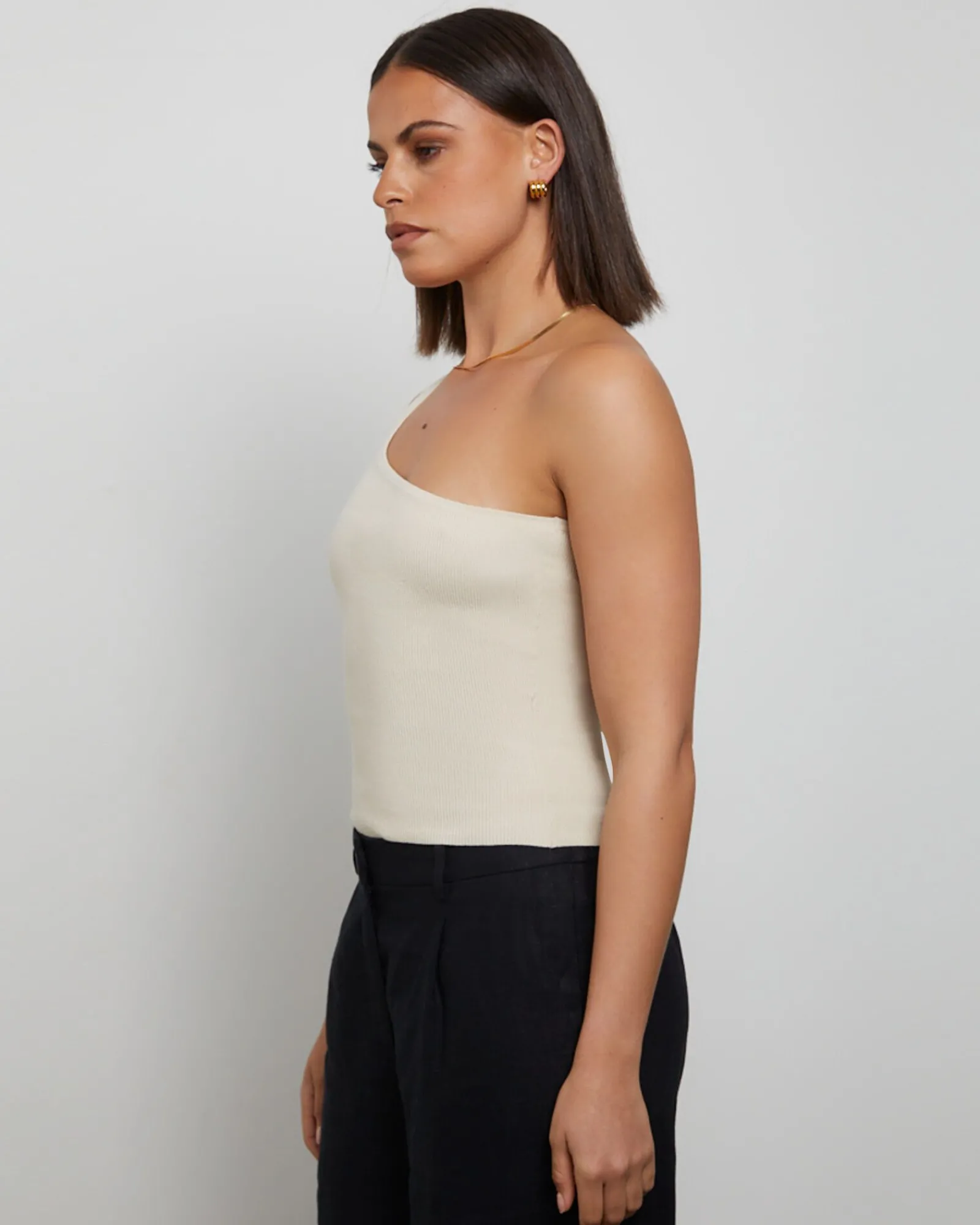 luxe_knitted_one_shoulder_3.webp Discount GENERAL PANTS CO. BASICS Luxe Knitted One Shoulder Top In Vintage Stone