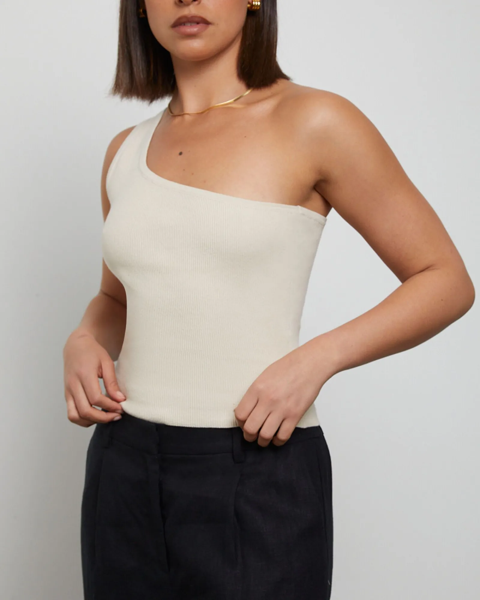 luxe_knitted_one_shoulder_5.webp Discount GENERAL PANTS CO. BASICS Luxe Knitted One Shoulder Top In Vintage Stone