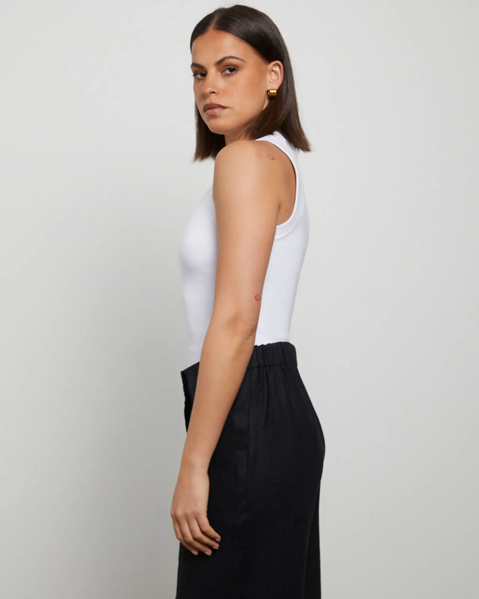 luxe_knitted_tank_top_in__3.webp Online GENERAL PANTS CO. BASICS Luxe Knitted Tank Top In White