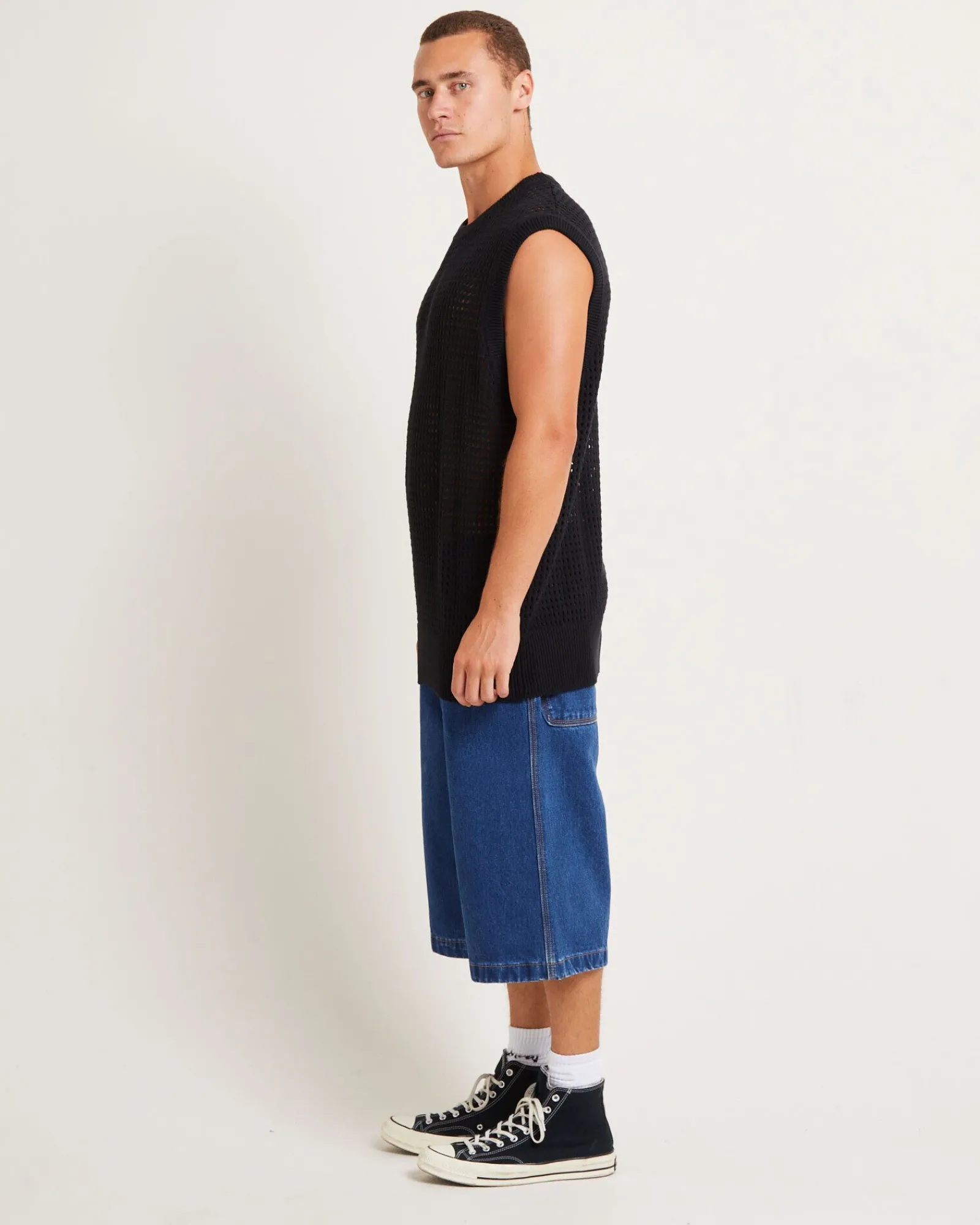 lydo_net_knit_vest_in_bla_3.webp Sale BLACK NOISE WHITE RAIN Lydo Net Knit Vest In Black