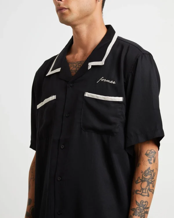 New FORMER Marilyn Faint Short Sleeve Shirt In Black Oyster