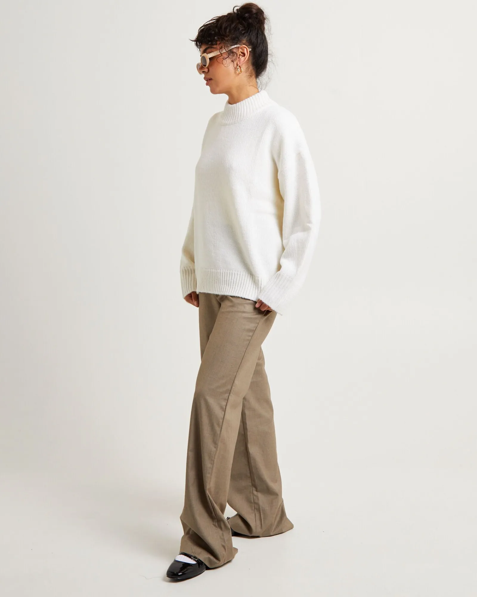 maxie_oversized_knit_jump_3.webp Outlet SUBTITLED Maxie Oversized Knit Jumper