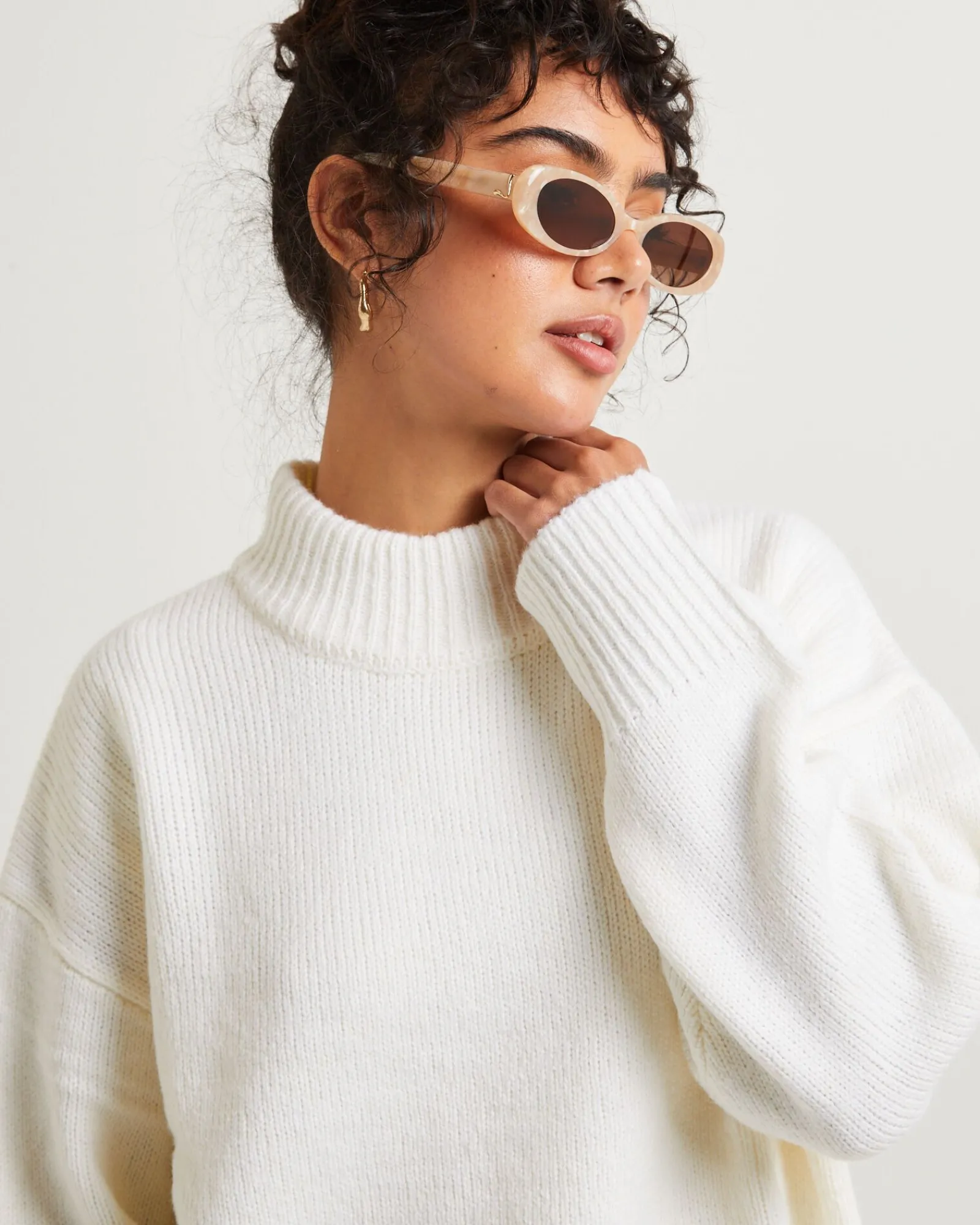 maxie_oversized_knit_jump_4.webp Outlet SUBTITLED Maxie Oversized Knit Jumper