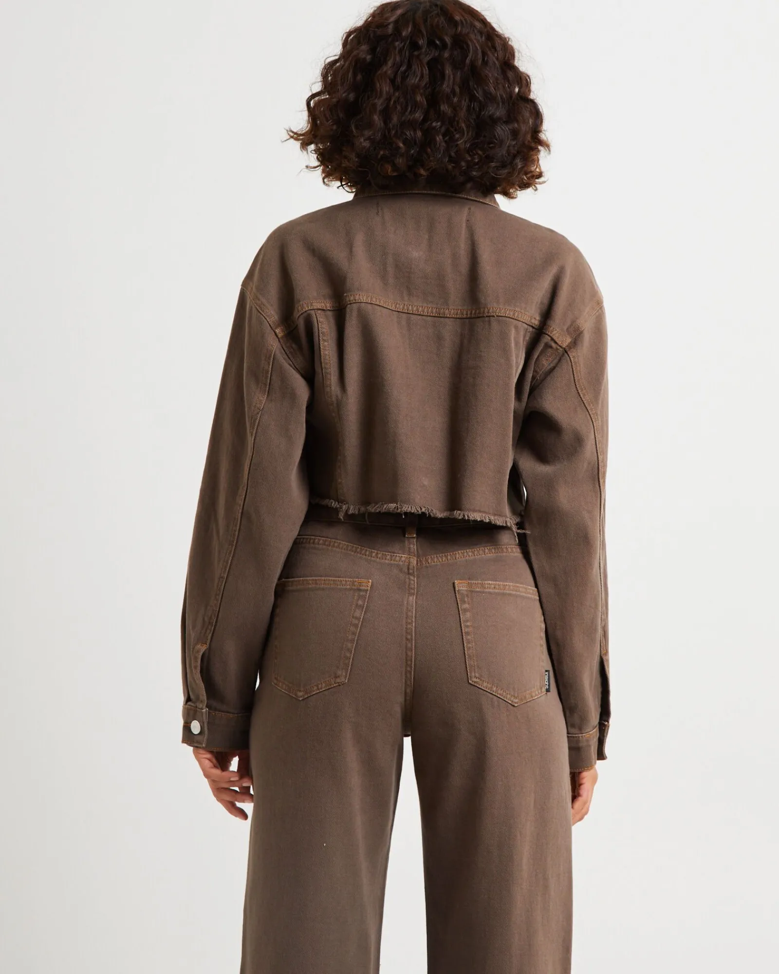 mia_crop_denim_jacket_was_1.webp Store INSIGHT Mia Crop Denim Jacket Washed Sepia