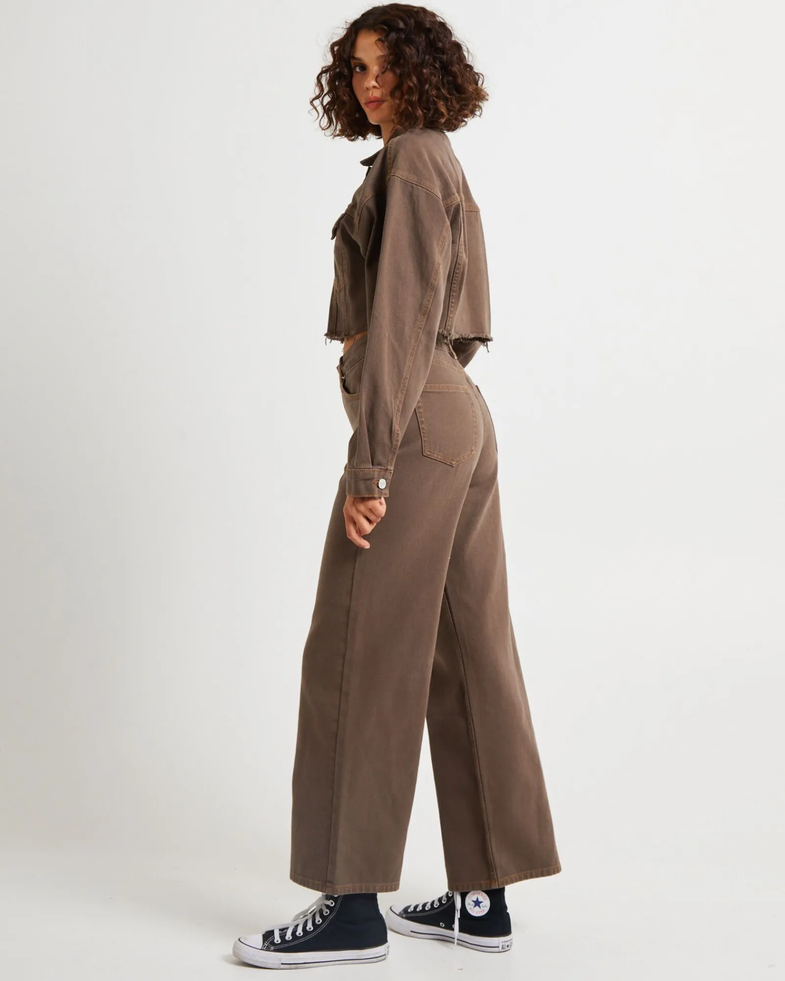 mia_crop_denim_jacket_was_3.webp Store INSIGHT Mia Crop Denim Jacket Washed Sepia