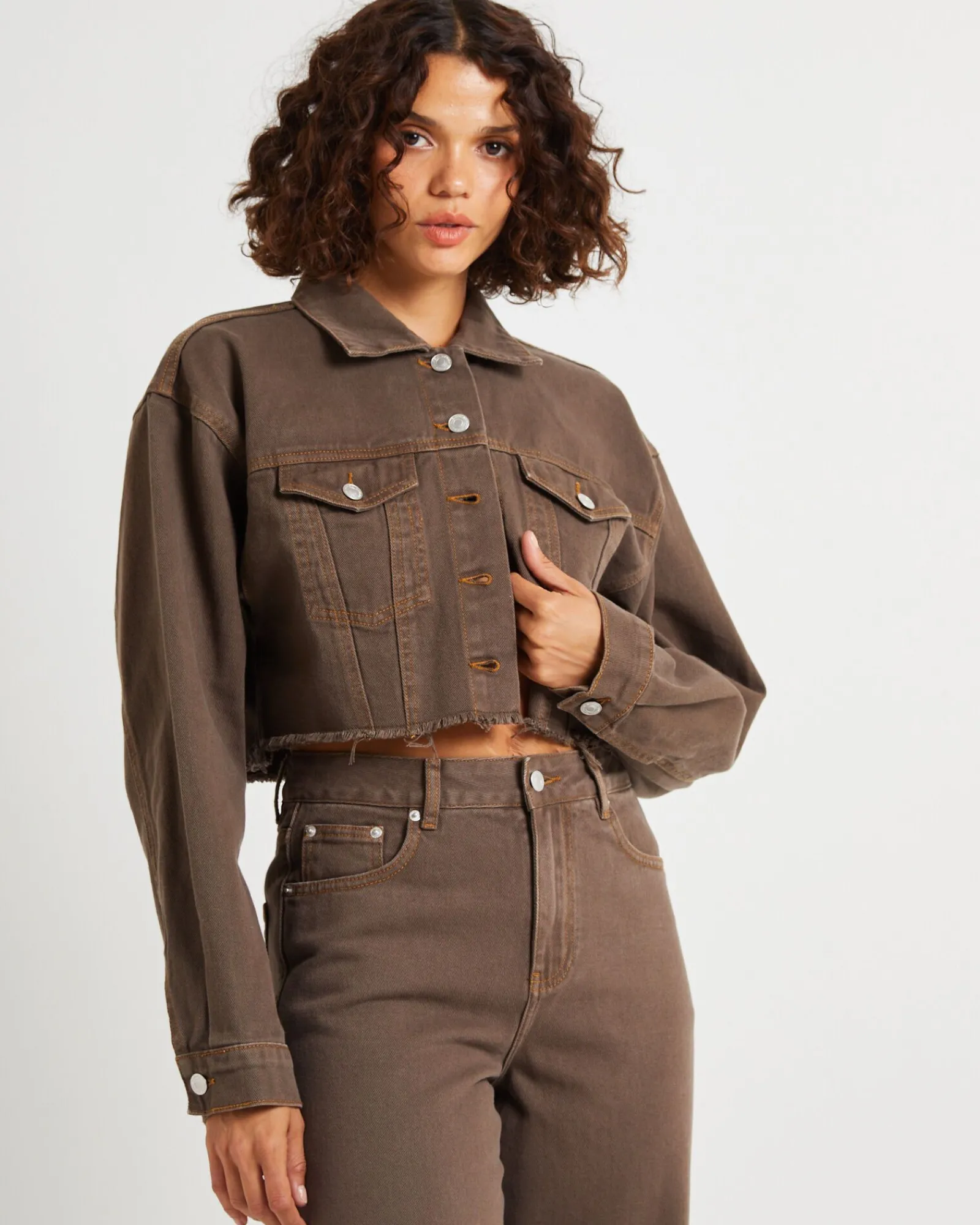 mia_crop_denim_jacket_was_4.webp Store INSIGHT Mia Crop Denim Jacket Washed Sepia