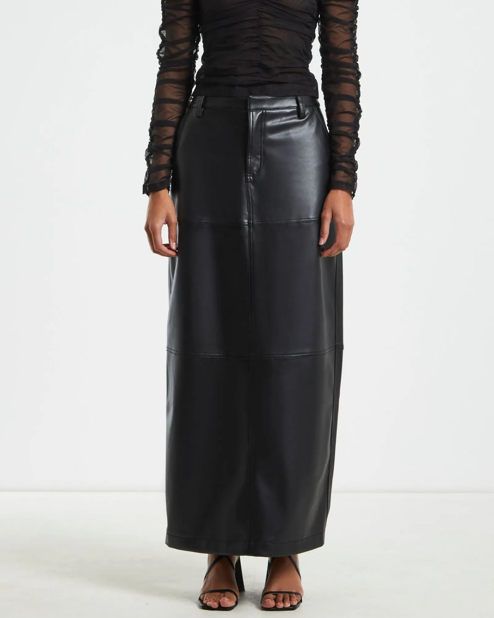 millie_leather_look_maxi__0.webp Hot ALICE IN THE EVE Millie Leather Look Maxi Cargo Skirt Black