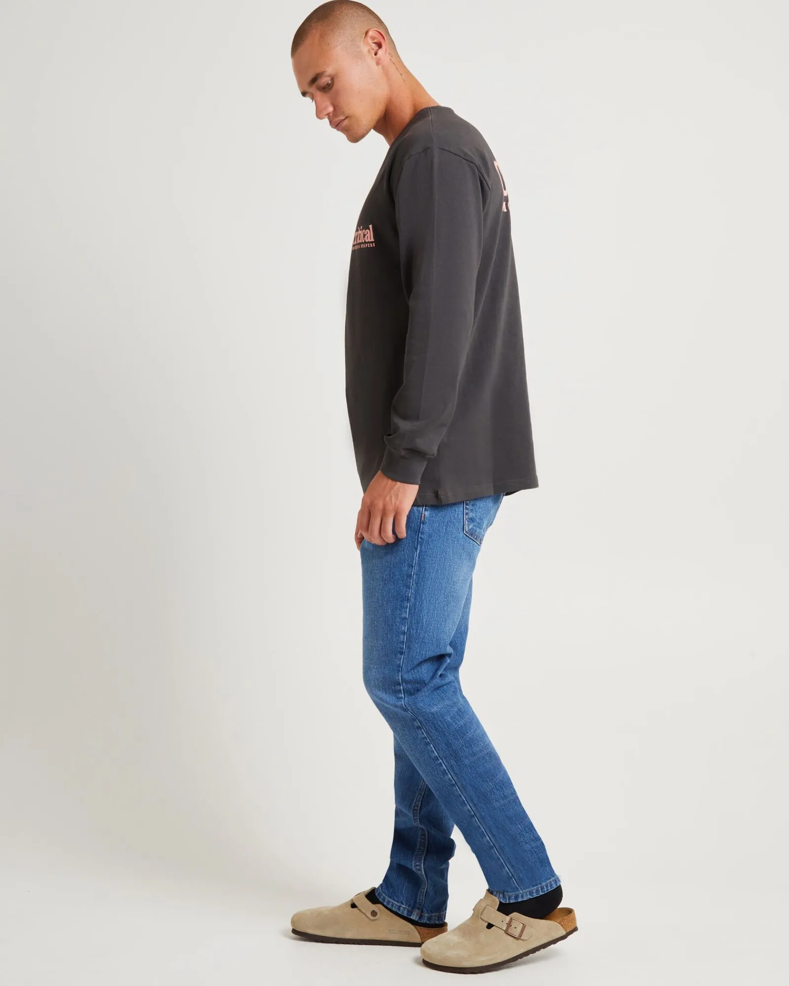 movers_long_sleeve_tshirt_3.webp Store THE CRITICAL SLIDE SOCIETY Movers Long Sleeve T-Shirt Phantom Black