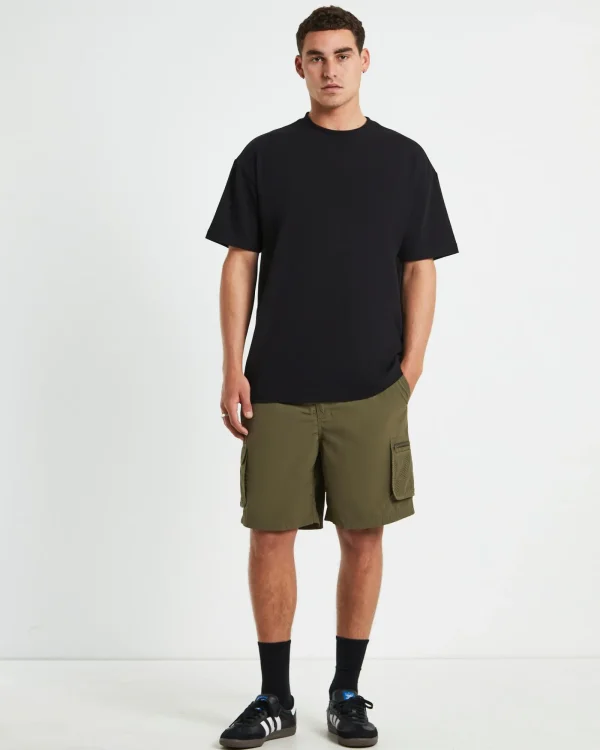 Best Sale BLACK NOISE WHITE RAIN Multi Pocket Utility Cargo Shorts In Army Green