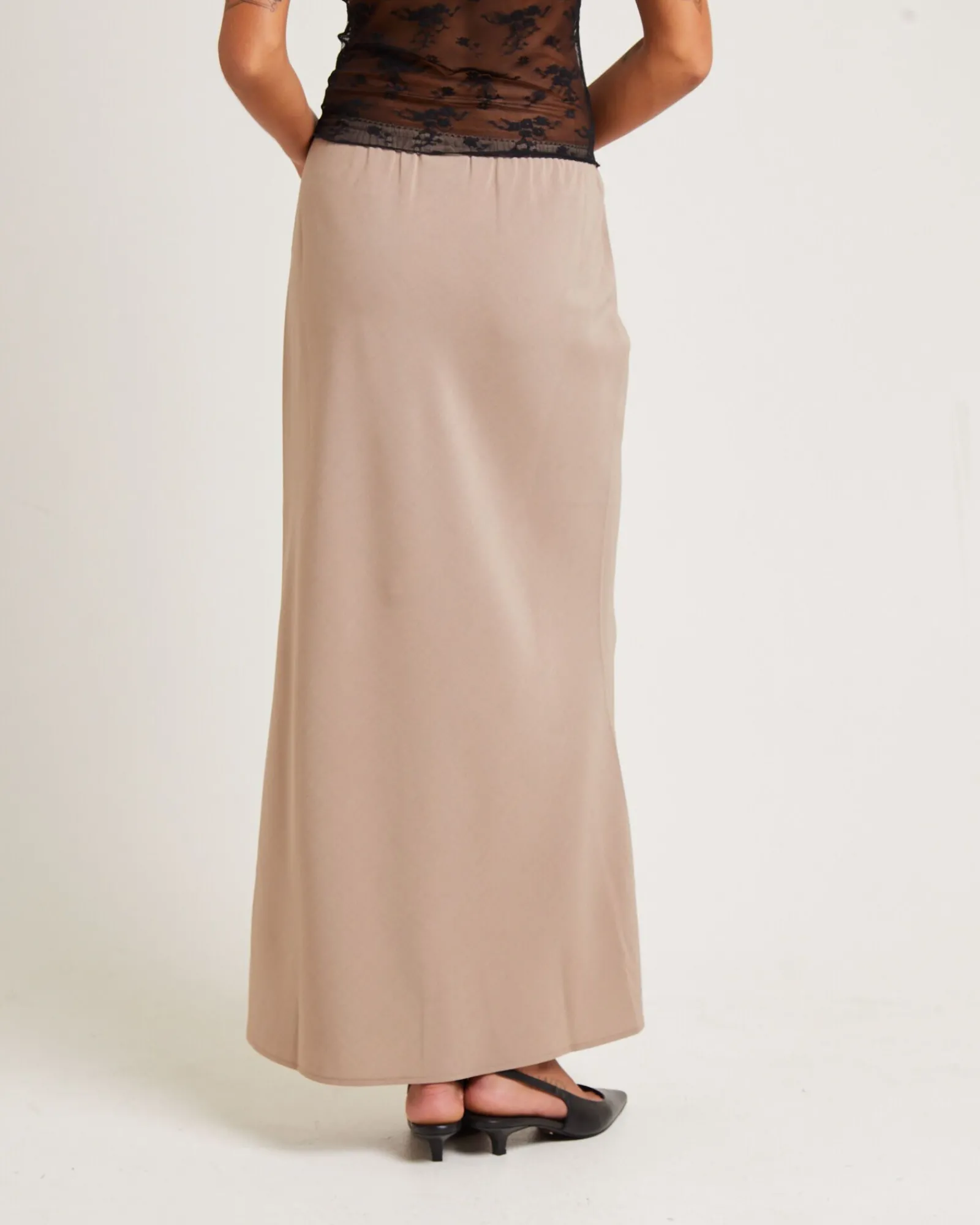 mya_sweetheart_maxi_skirt_1.webp Clearance ALICE IN THE EVE Mya Sweetheart Maxi Skirt Stone