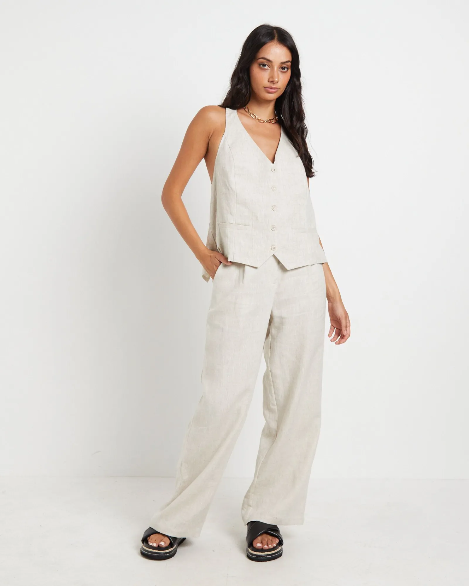 naomi_linen_halter_vest_i_2.webp Online SUBTITLED Naomi Linen Halter Vest In Oat Marle