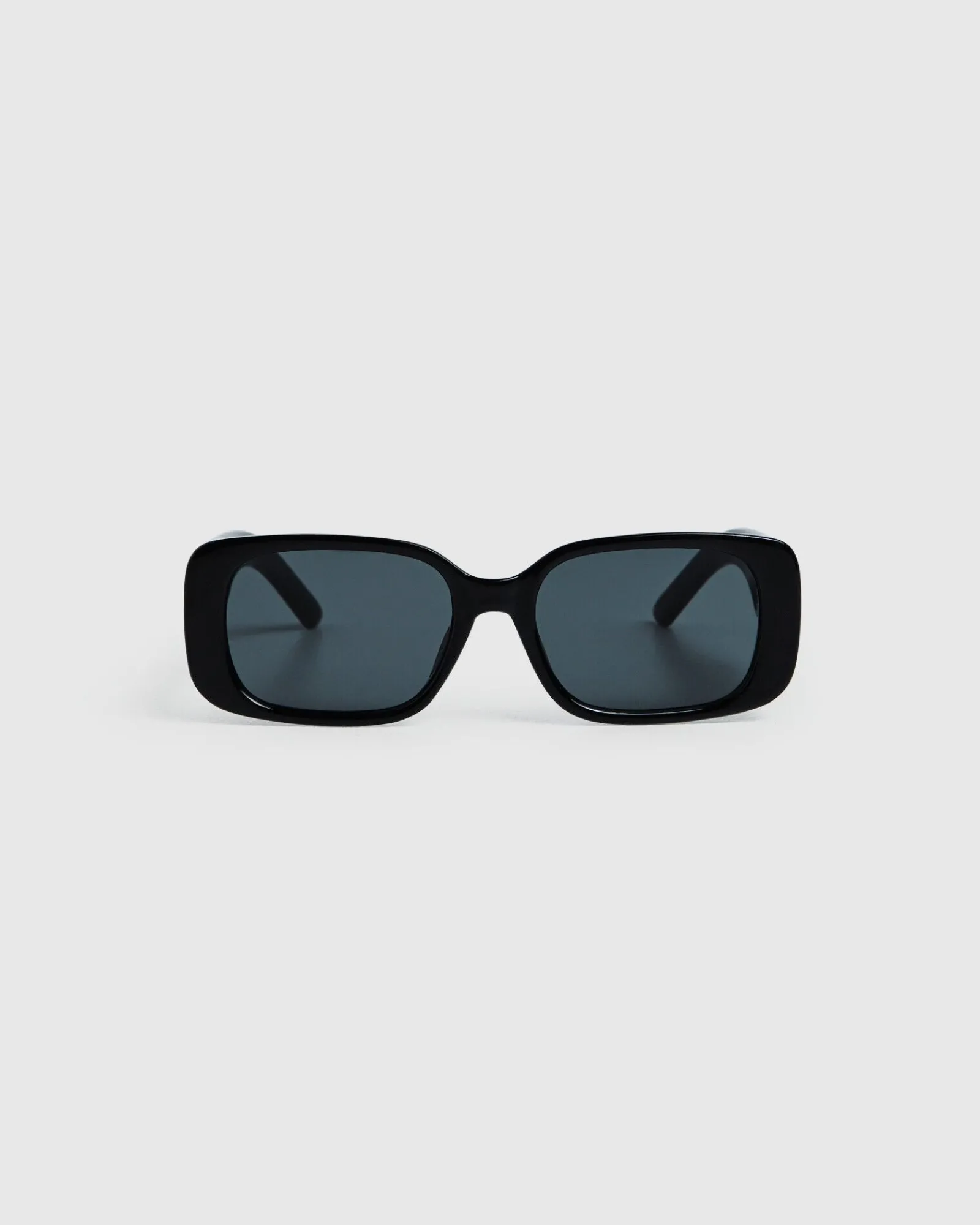 nova_sunglasses_blacksmok_1.webp Flash Sale PETA AND JAIN Nova Sunglasses Black/Smoke Mono Lens