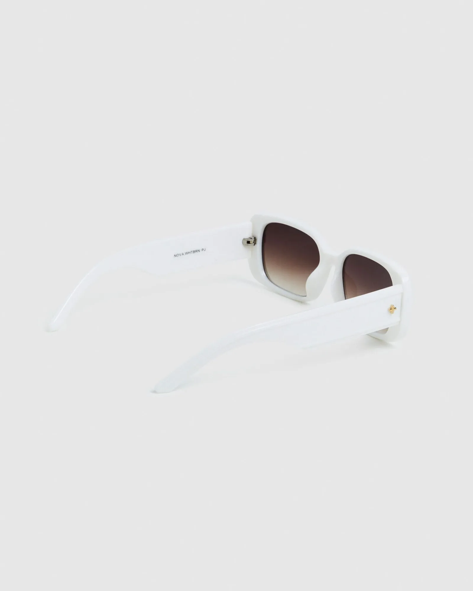 nova_sunglasses_white_3.webp Hot PETA AND JAIN Nova Sunglasses White