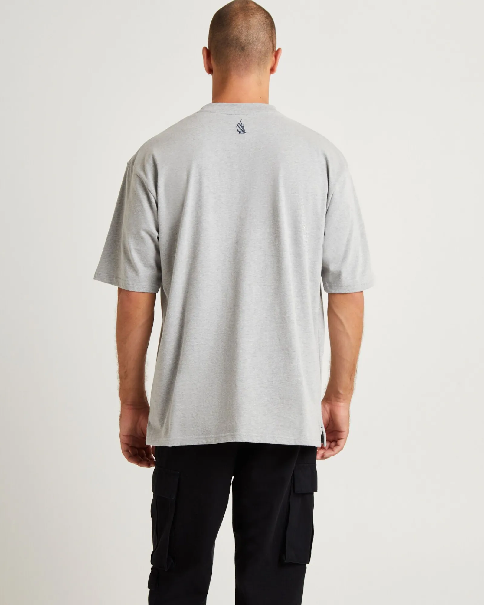 omega_short_sleeve_tshirt_1-2.webp Best NAUTICA Omega Short Sleeve T-Shirt Grey