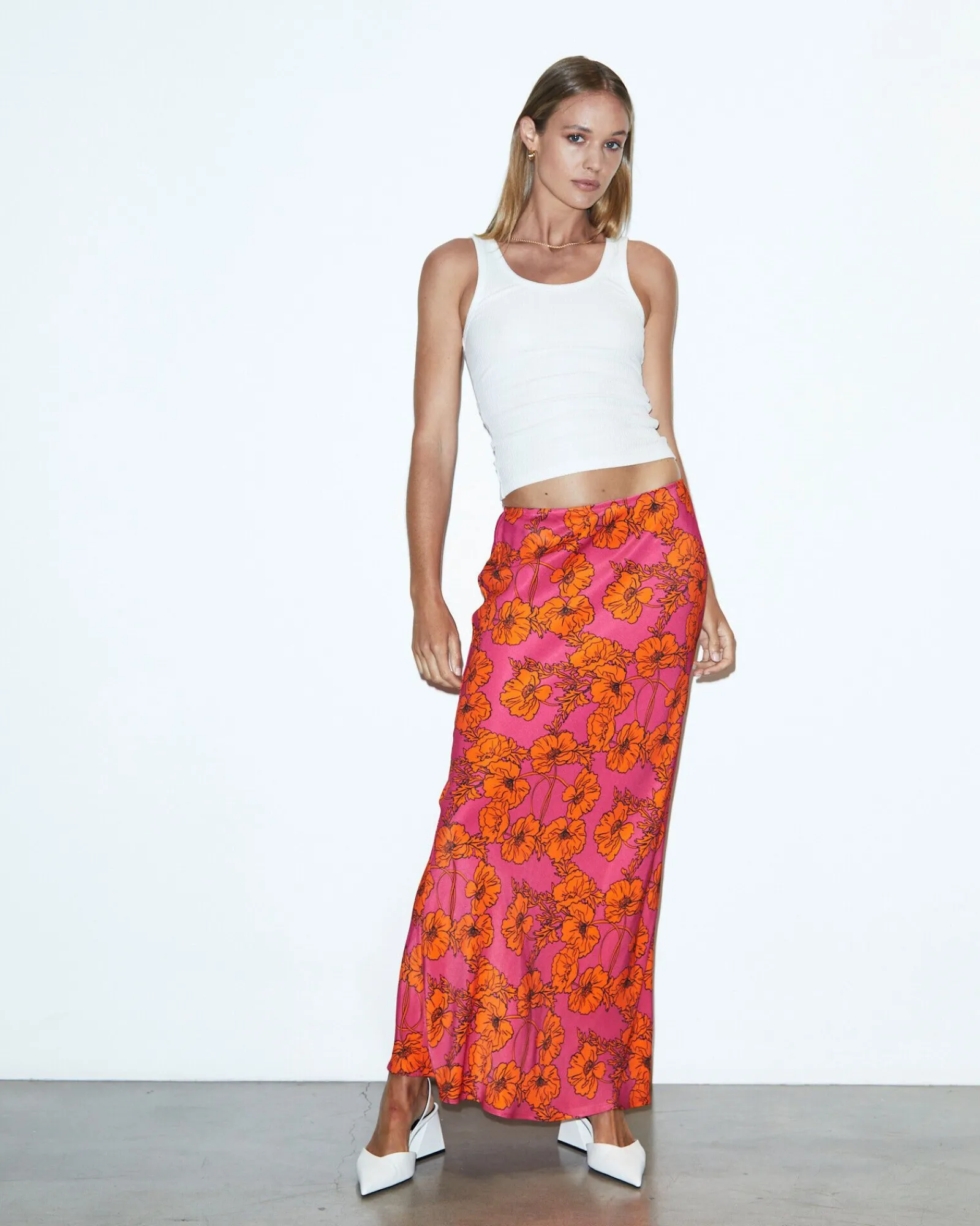 penelope_bloom_low_rise_m_2.webp Best Sale STUDIO Penelope Bloom Low Rise Midi Skirt Pink