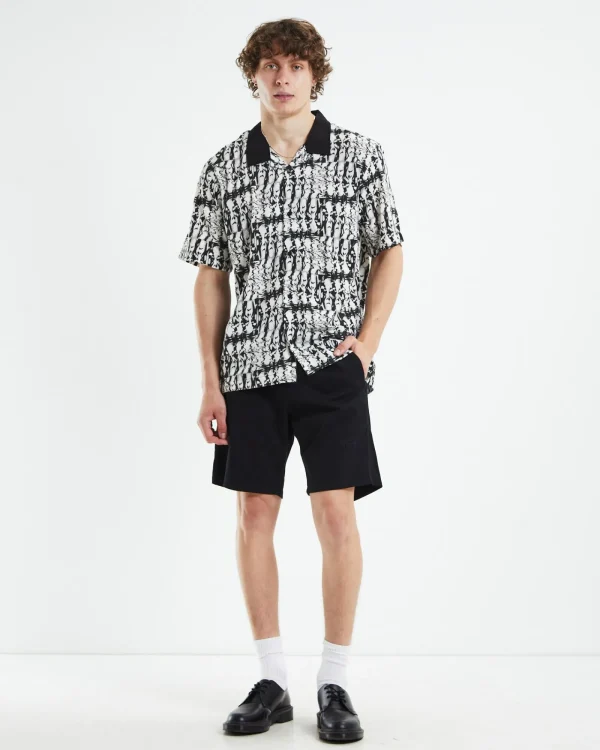 Hot FORMER Prayer Walkshorts Black