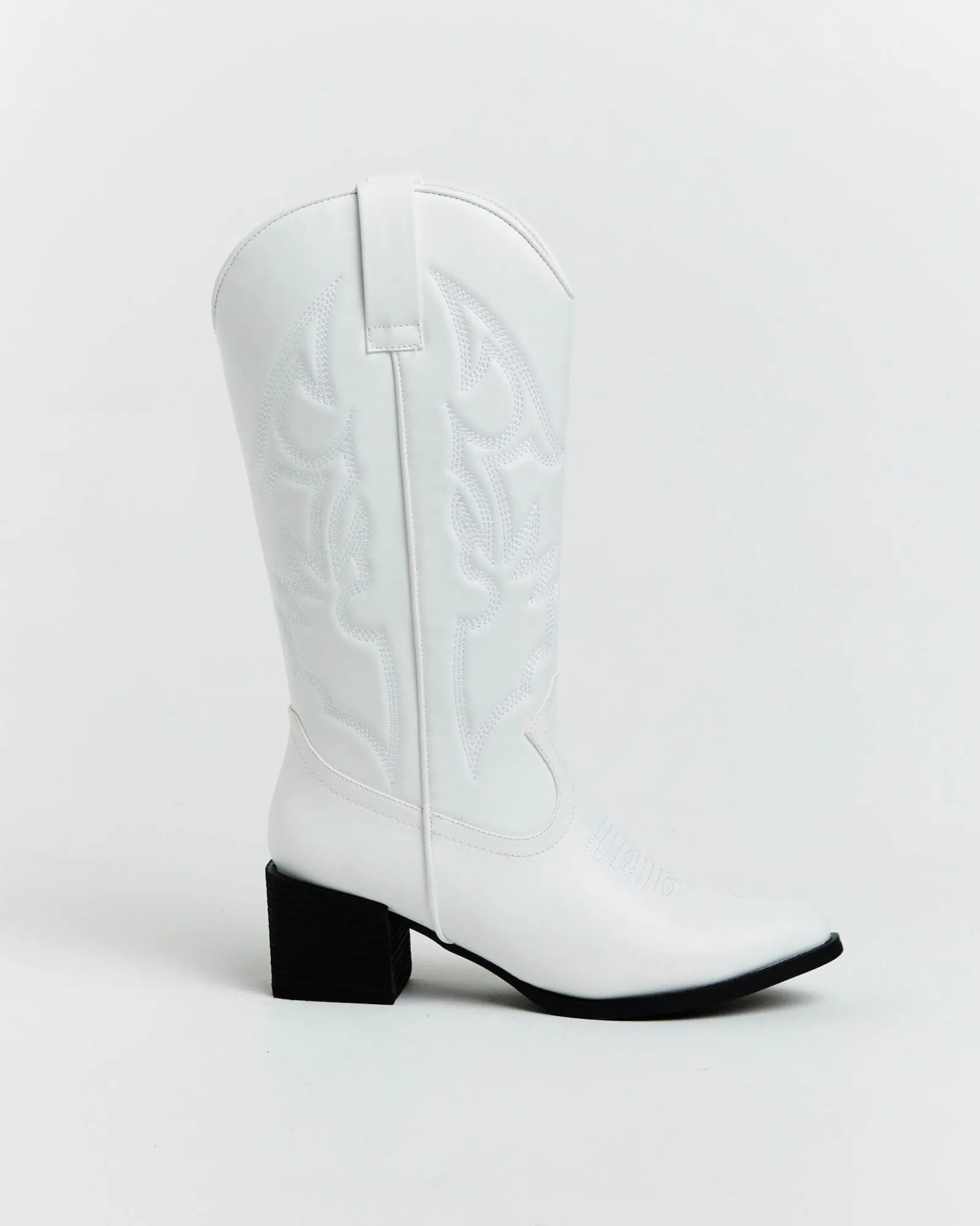 ranger_cowboy_boot_in_whi_0.webp Cheap THERAPY Ranger Cowboy Boot In White