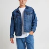 New LEVIS Relaxed Fit Trucker Denim Jacket Waterfalls