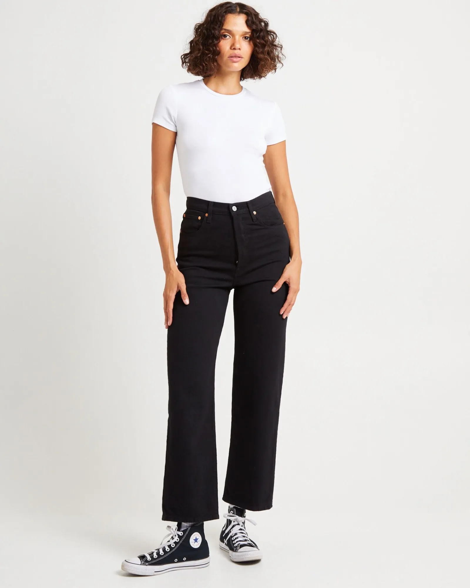 ribcage_straight_jeans_an_2.webp Flash Sale LEVIS Ribcage Straight Jeans Ankle Black Heart