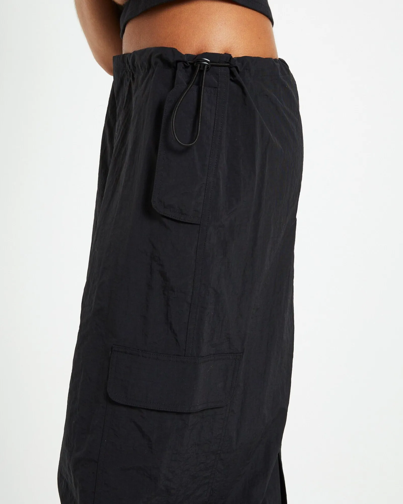 ruby_multi_pocket_cargo_m_5.webp Clearance INSIGHT Ruby Multi Pocket Cargo Maxi Skirt Black