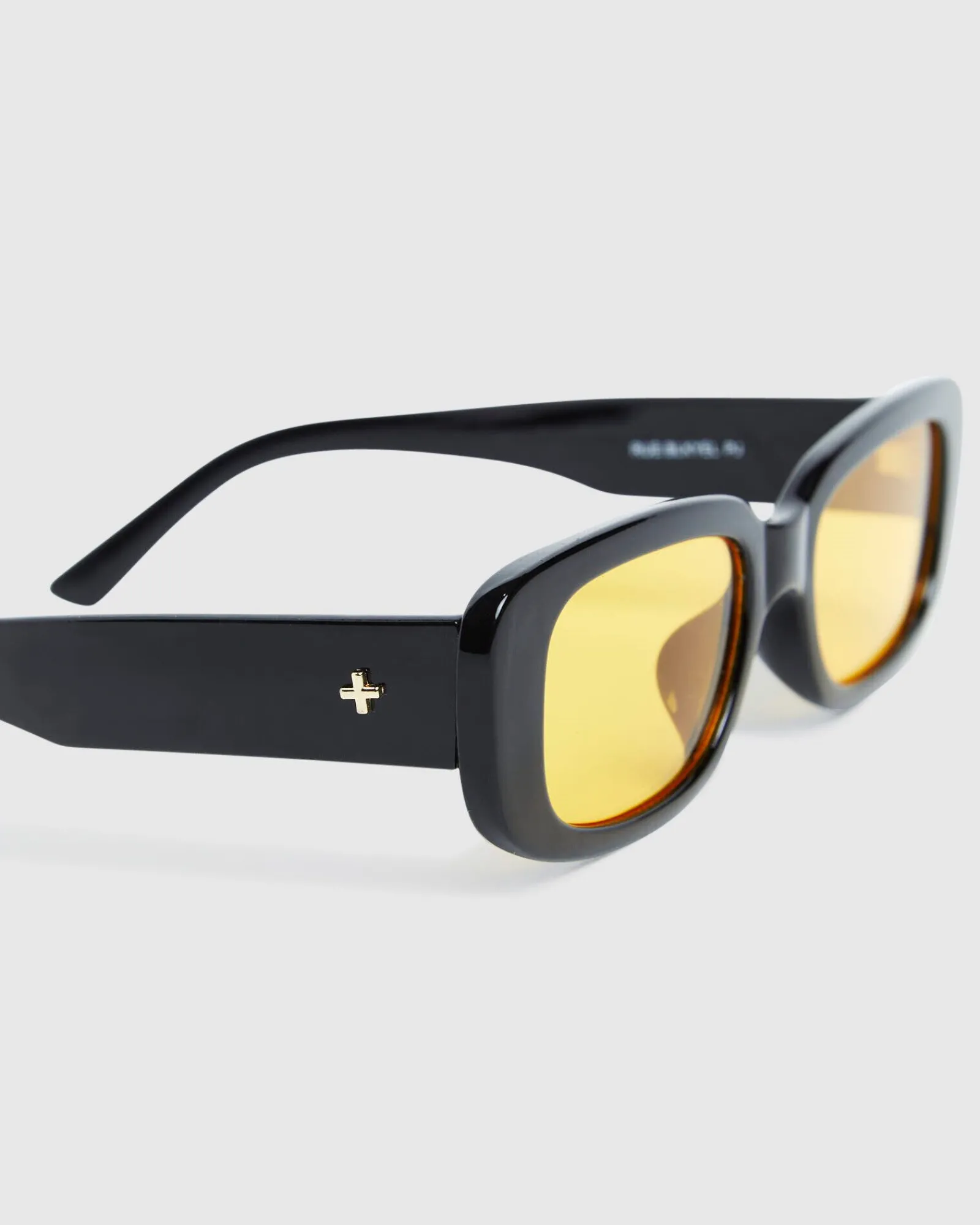 rue_sunglasses_blackyello_5.webp Clearance PETA AND JAIN Rue Sunglasses Black/Yellow