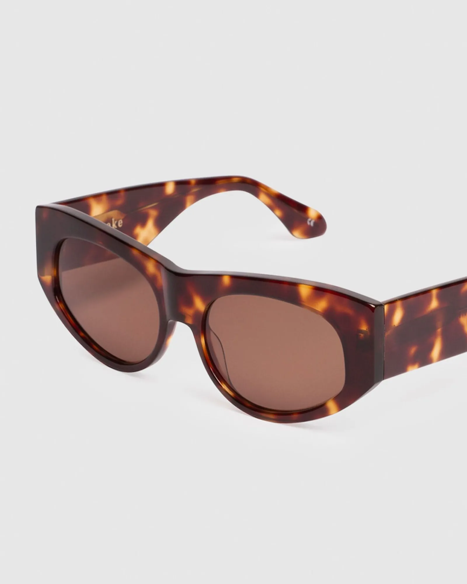 saint_sunglasses_ecaille__2.webp Cheap SHEVOKE Saint Sunglasses Ecaille Tort Brown